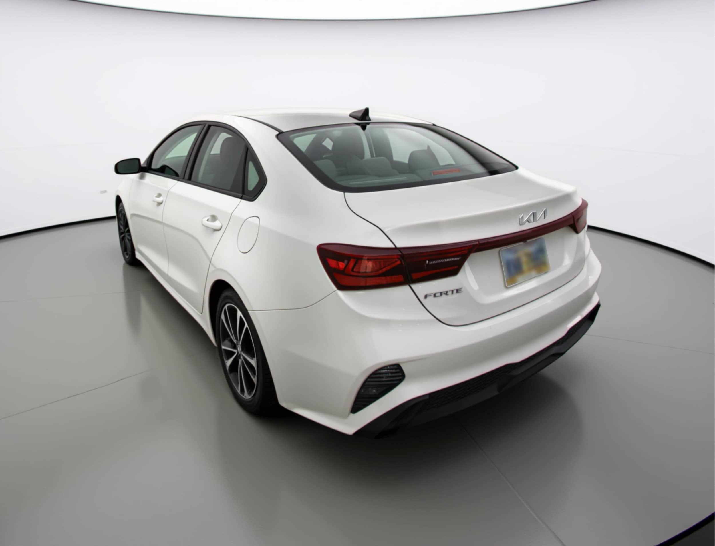 Thumbnail: 2024 Kia Forte - 5