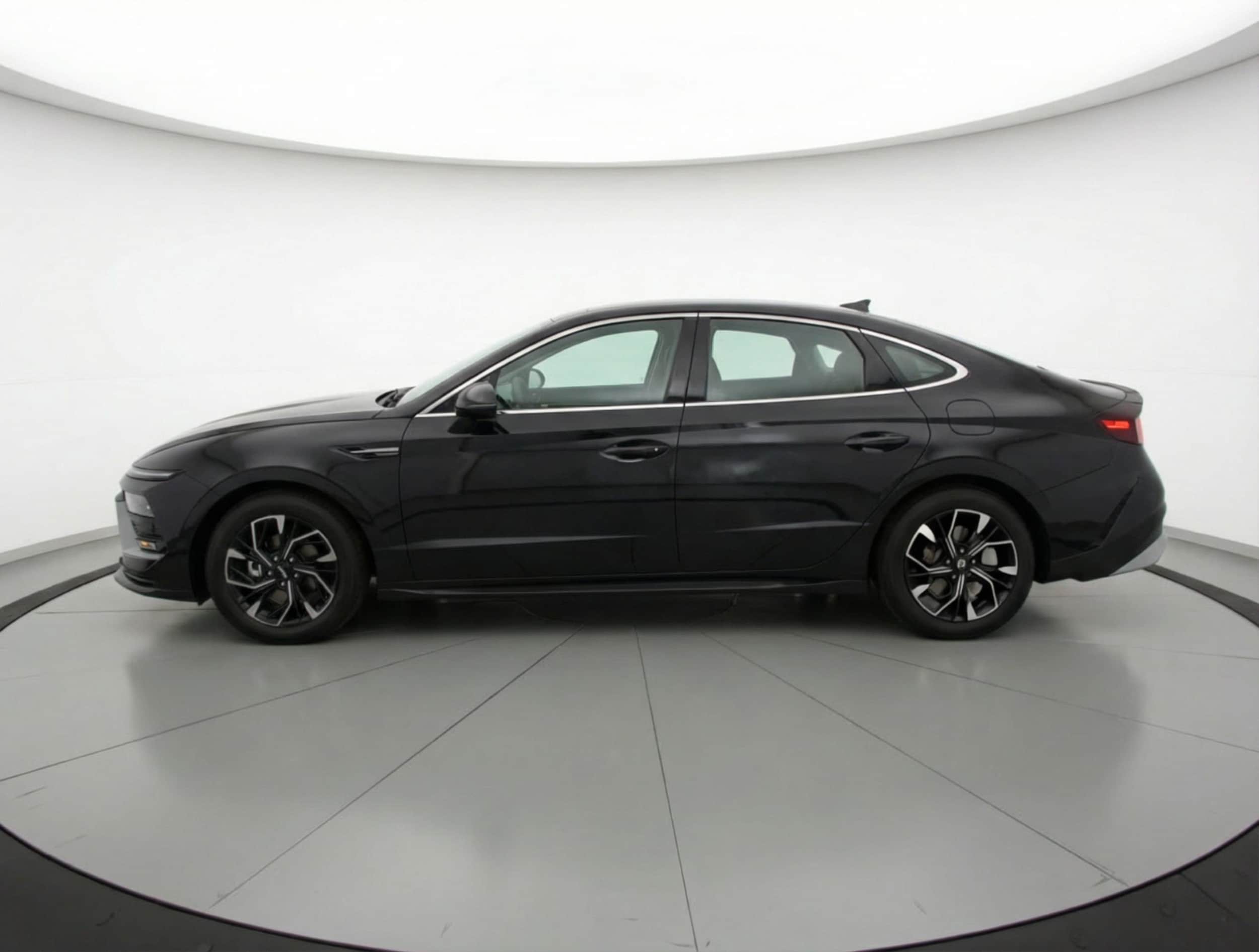 Thumbnail: 2025 Hyundai Sonata - 4