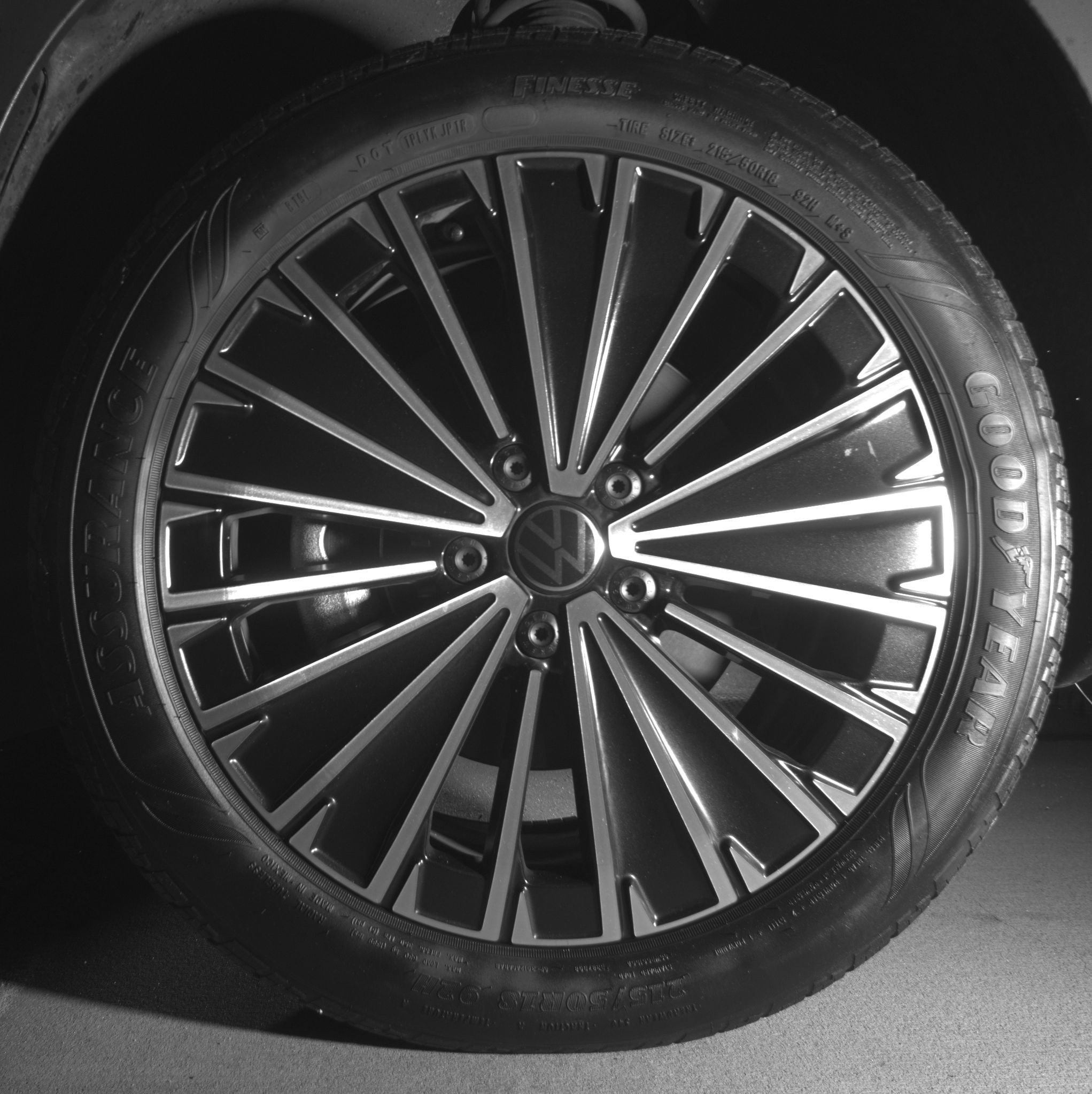 Thumbnail: 2025 Volkswagen Taos - 9