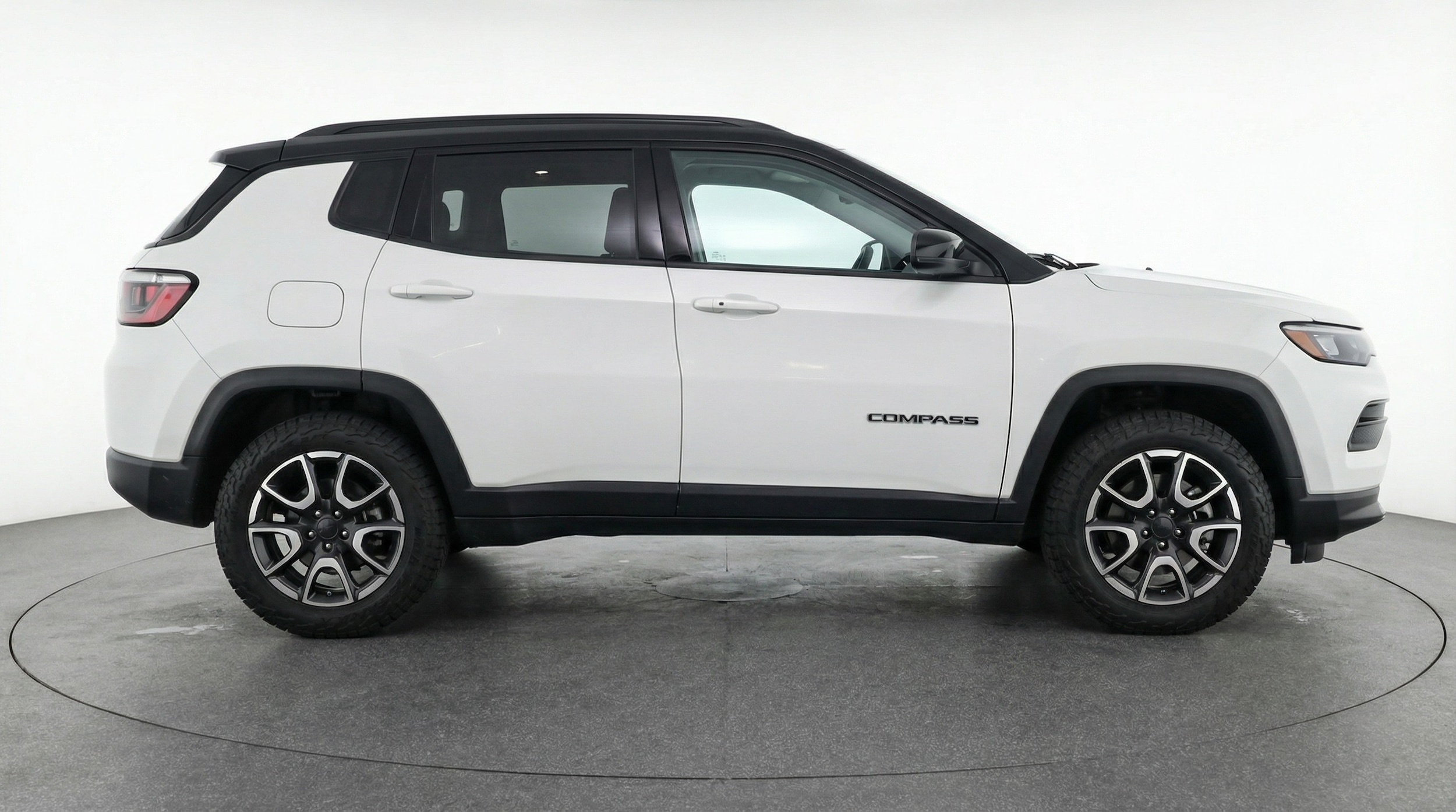 Thumbnail: 2025 Jeep Compass - 8