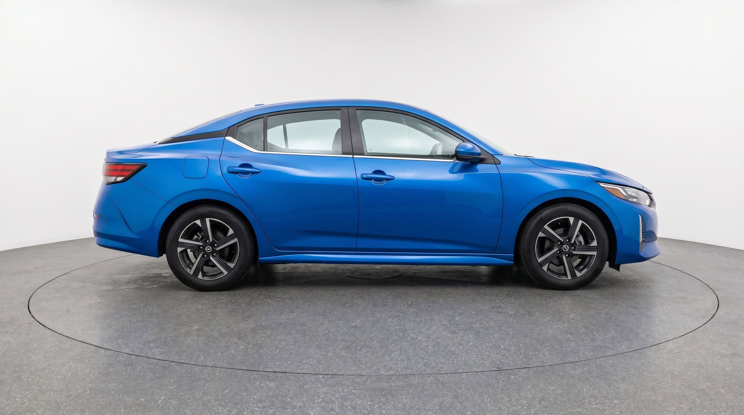 Thumbnail: 2025 Nissan Sentra - 11
