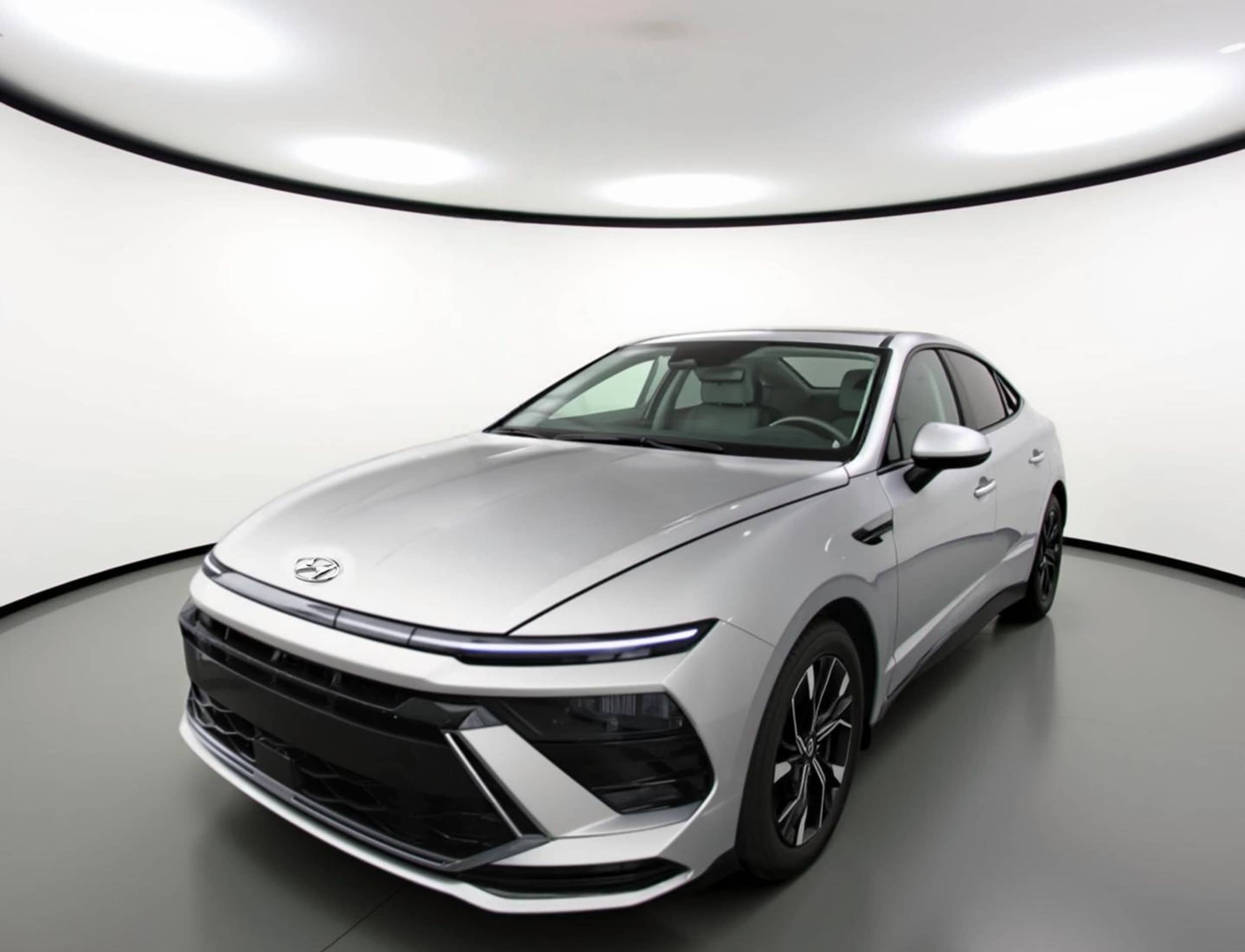 Thumbnail: 2025 Hyundai Sonata - 3