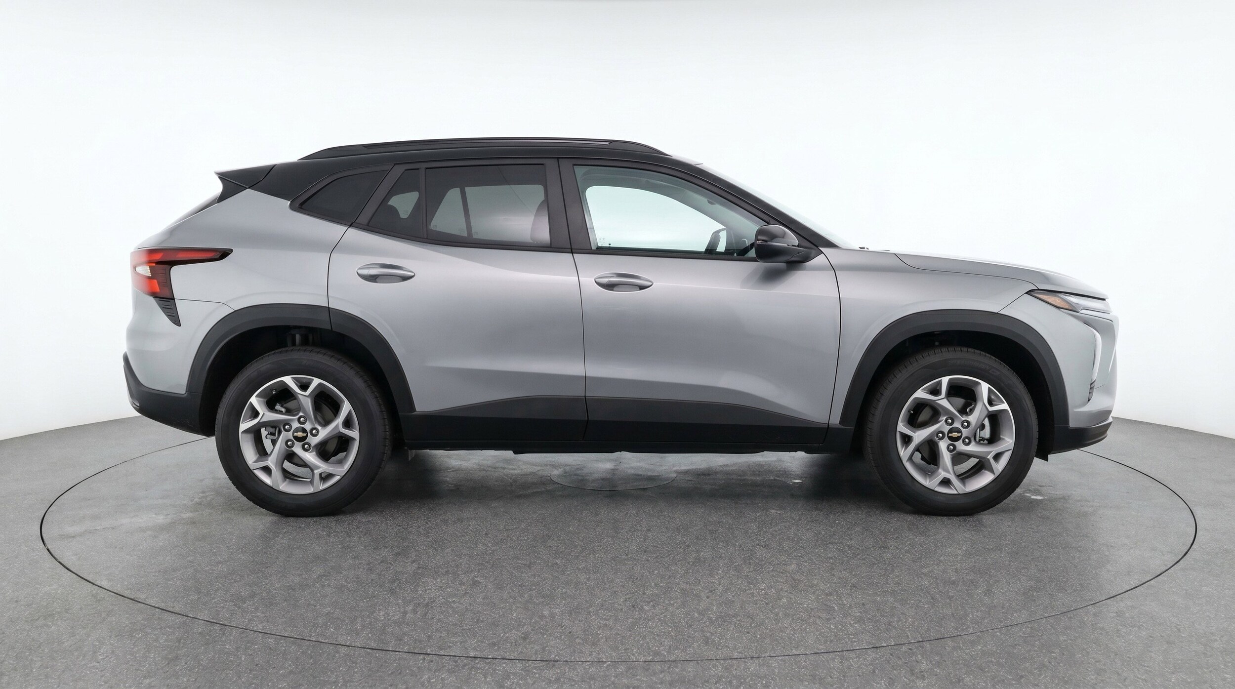 Thumbnail: 2025 Chevrolet Trax - 11
