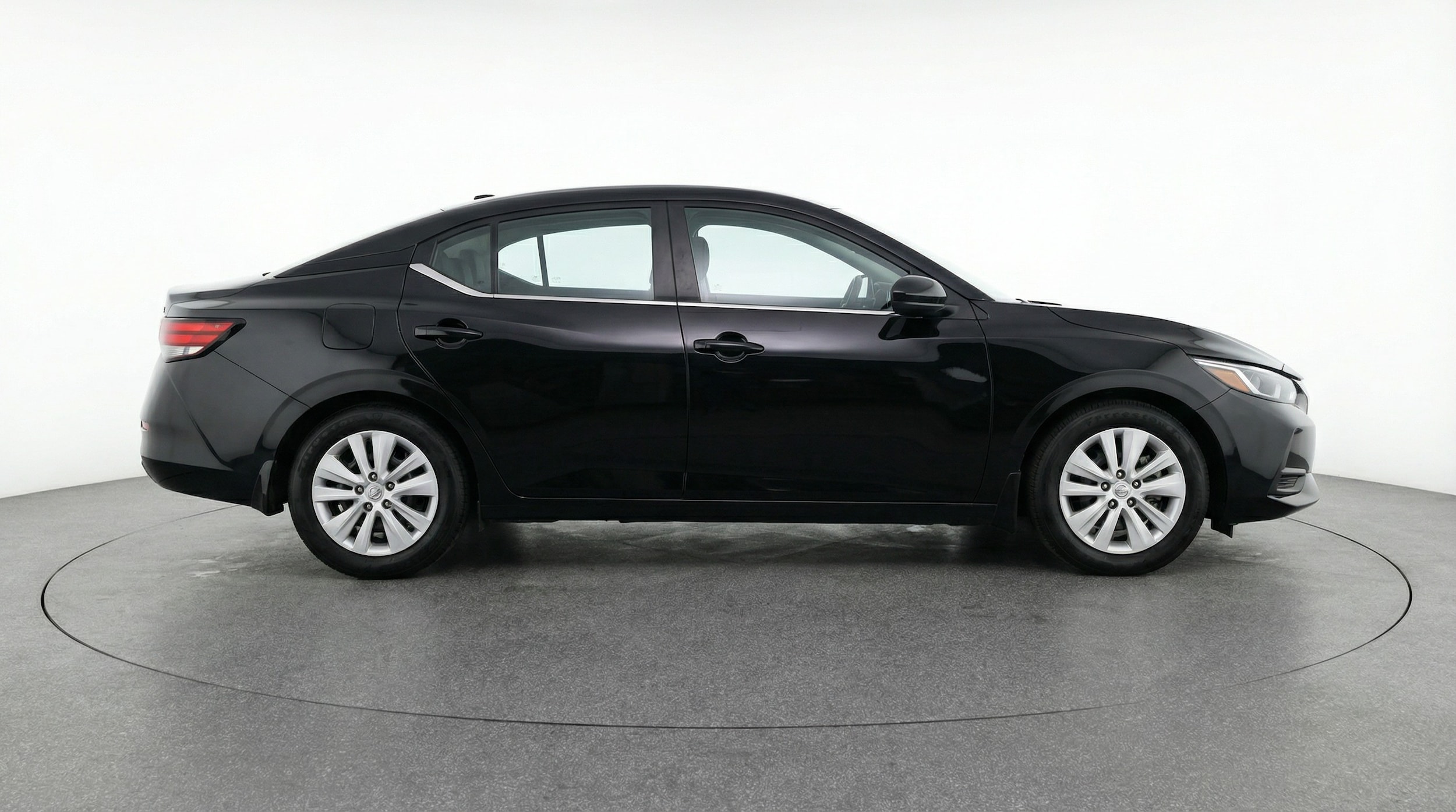 Thumbnail: 2025 Nissan Sentra - 8