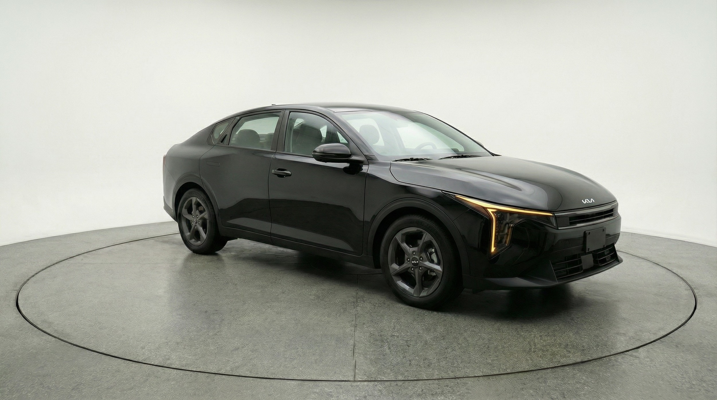 Thumbnail: 2025 Kia K4 - 1