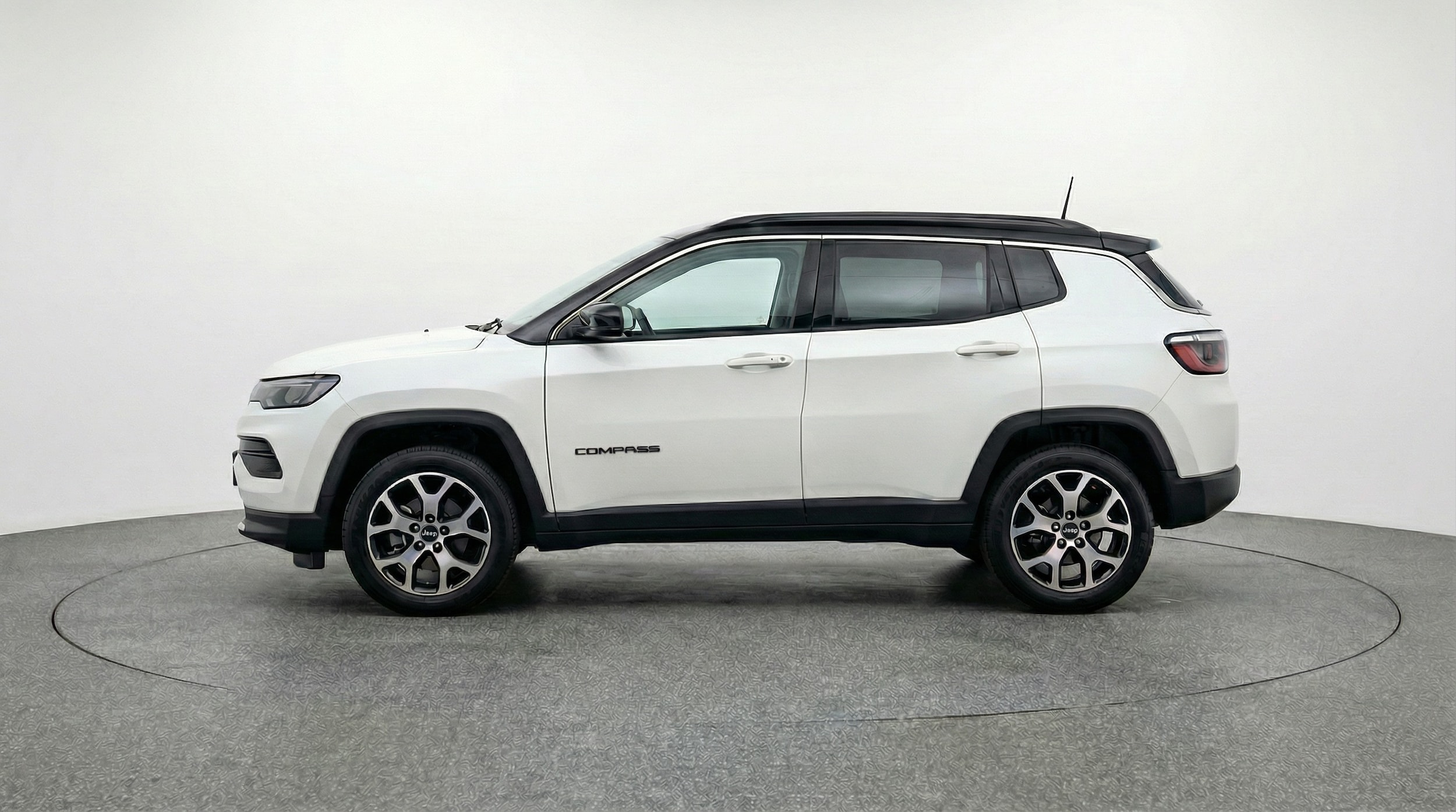 Thumbnail: 2025 Jeep Compass - 4