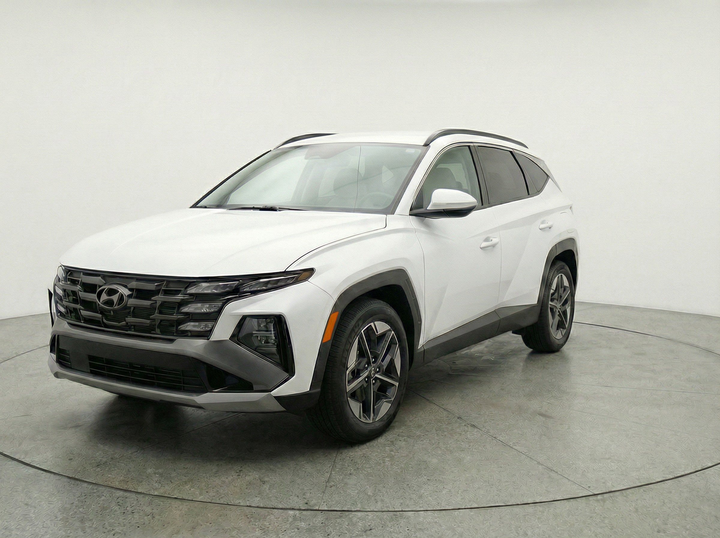 Thumbnail: 2025 Hyundai Tucson - 3