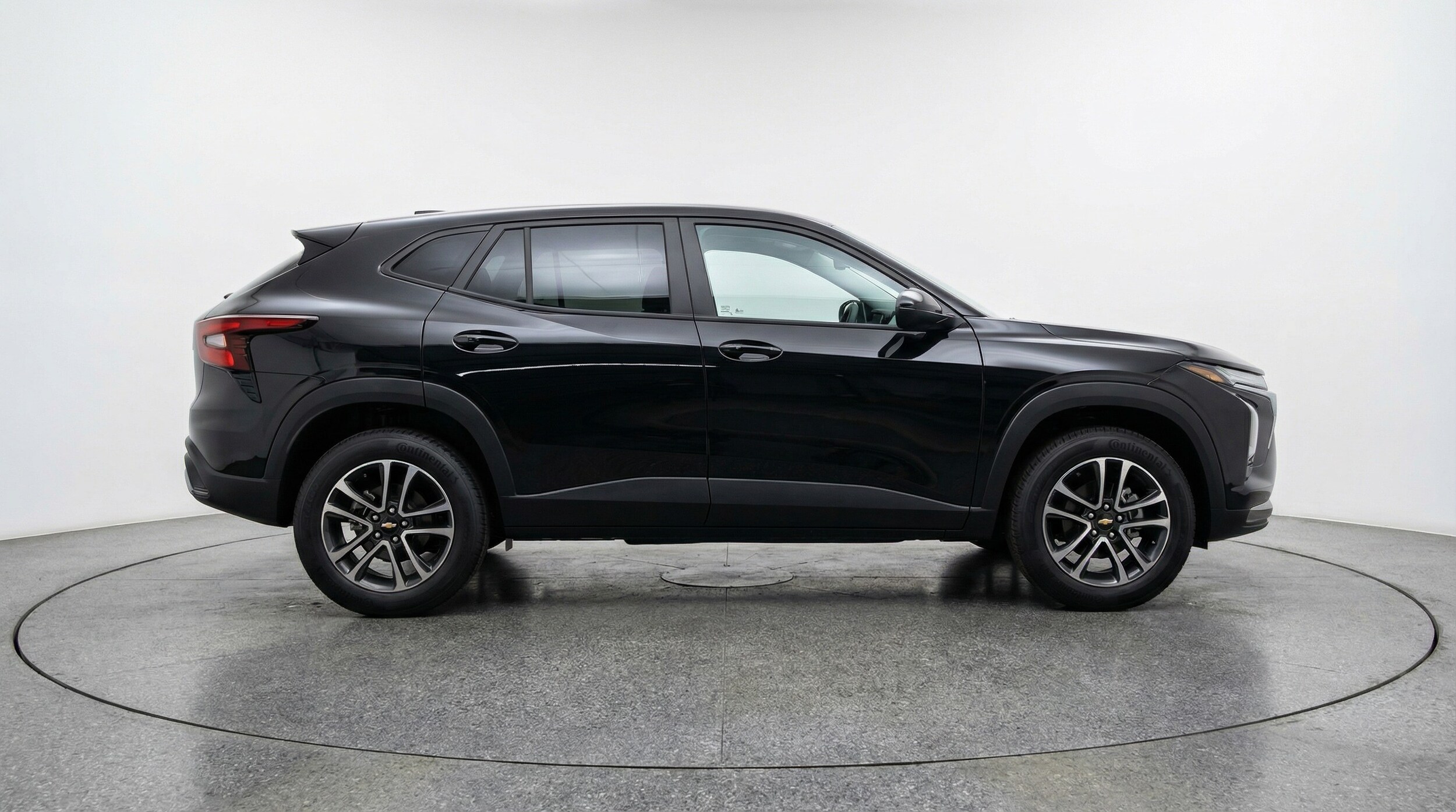 Thumbnail: 2025 Chevrolet TrailBlazer - 8