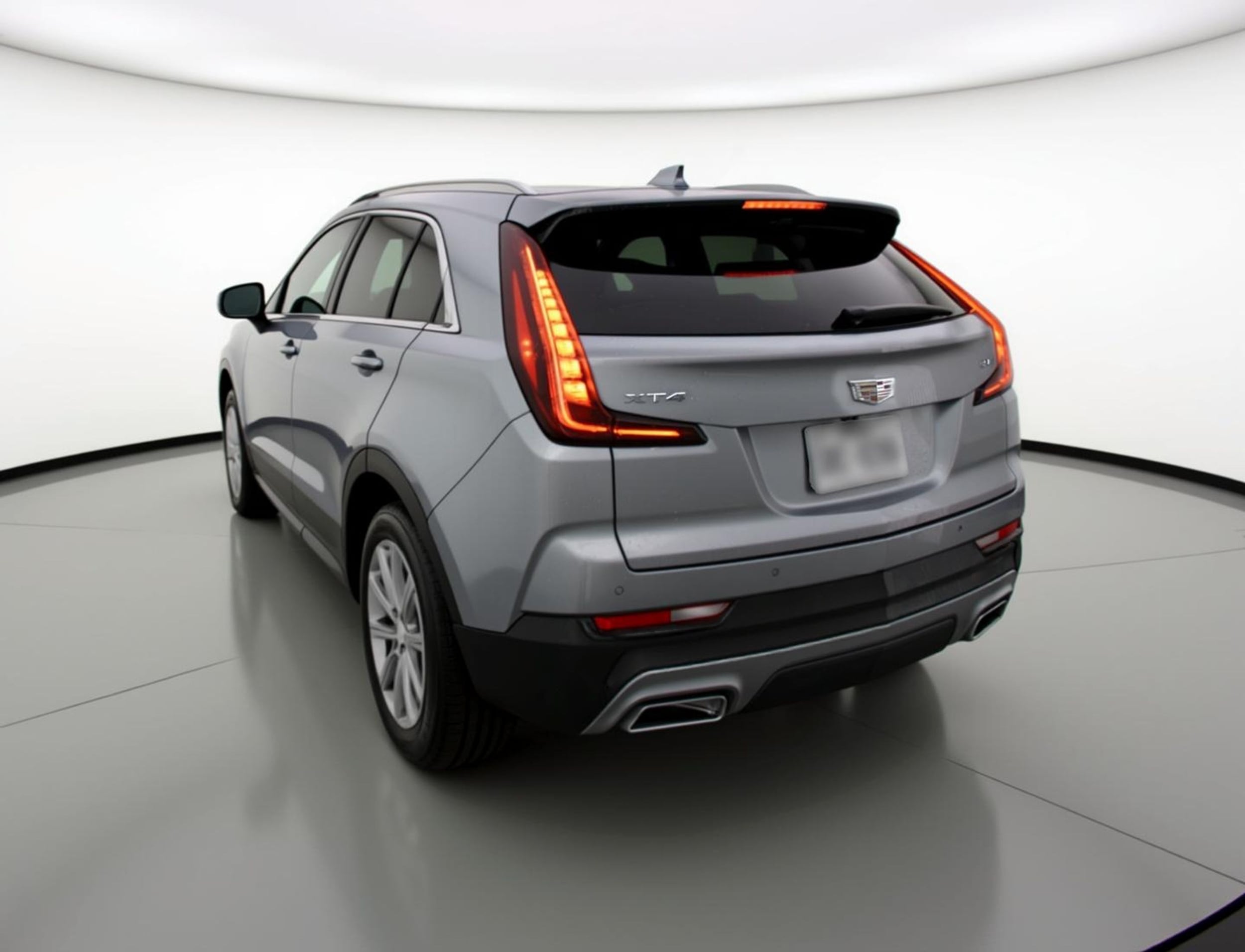 Thumbnail: 2023 Cadillac XT4 - 5
