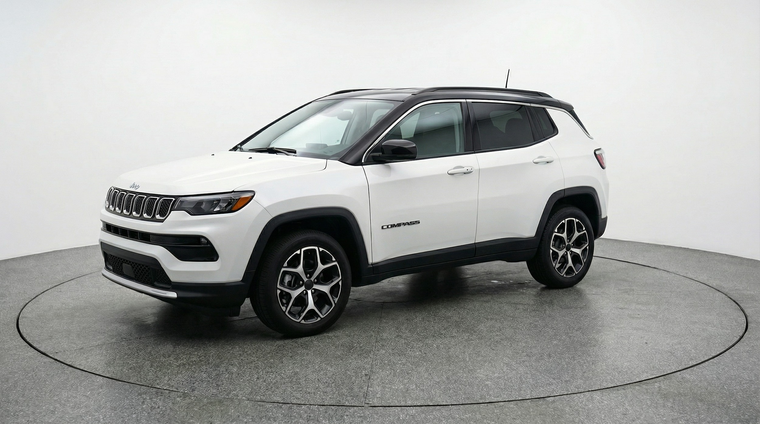 Thumbnail: 2025 Jeep Compass - 3