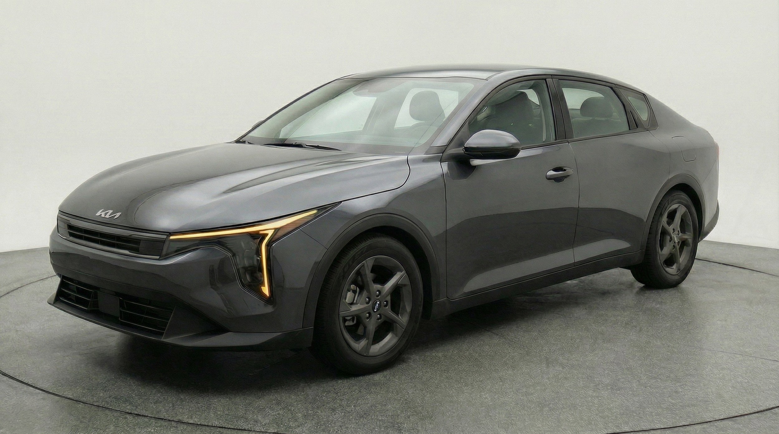Thumbnail: 2025 Kia K4 - 3