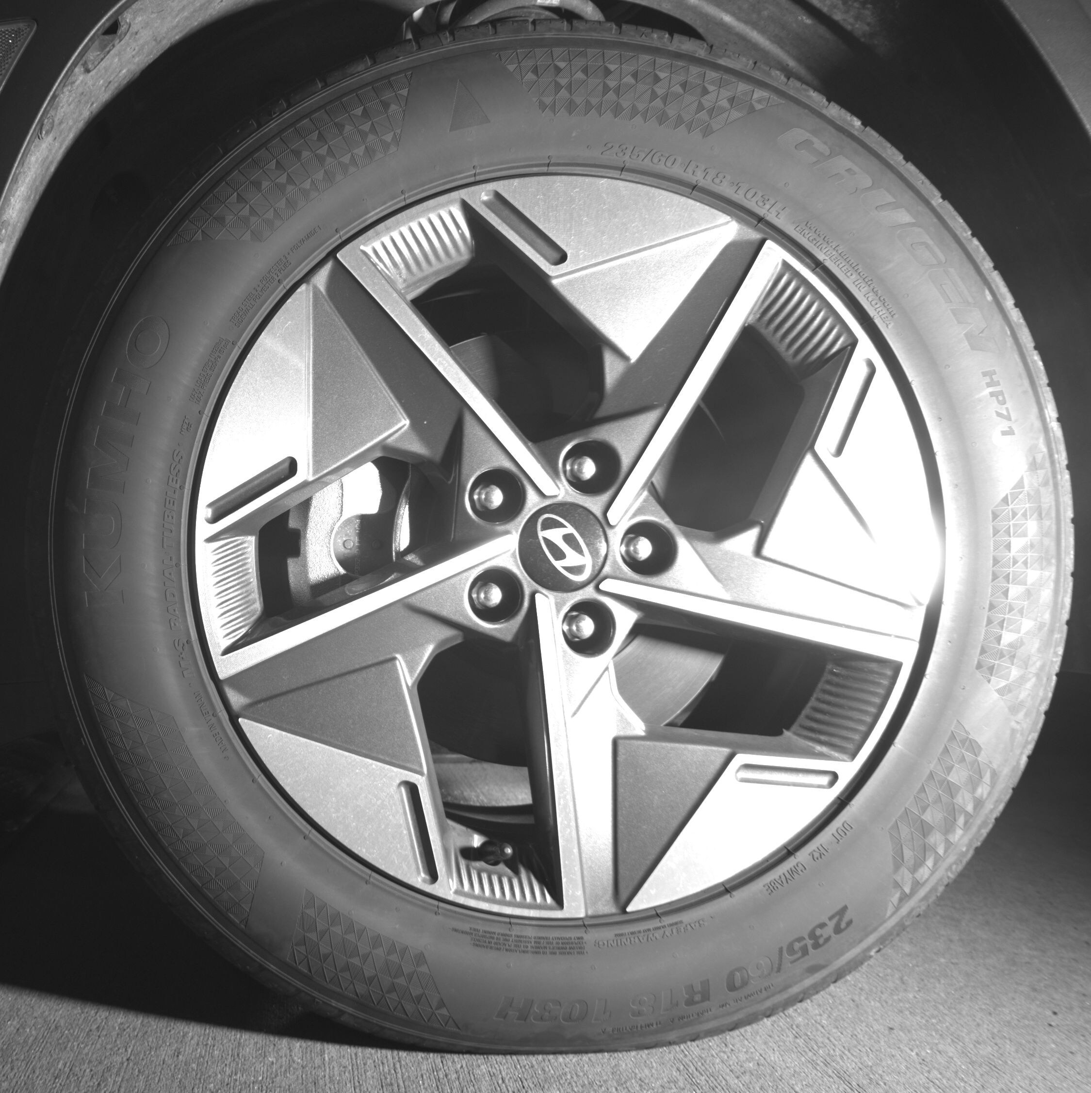 Thumbnail: 2025 Hyundai Tucson - 9