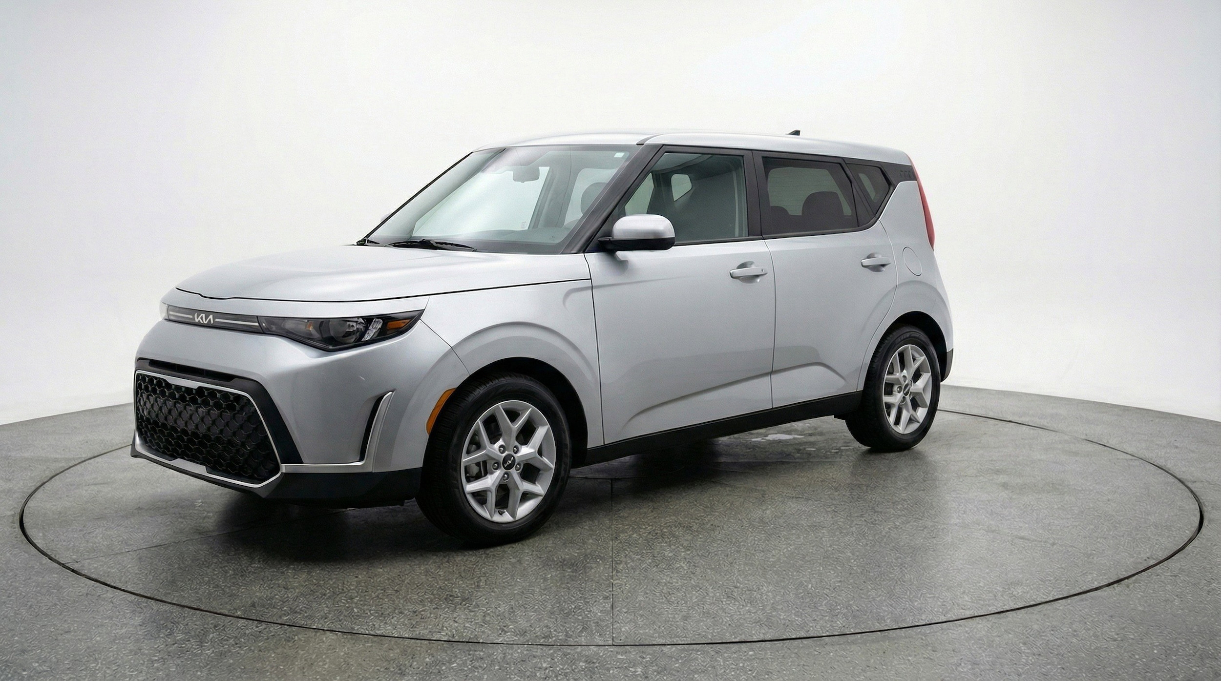 Thumbnail: 2025 Kia Soul - 3
