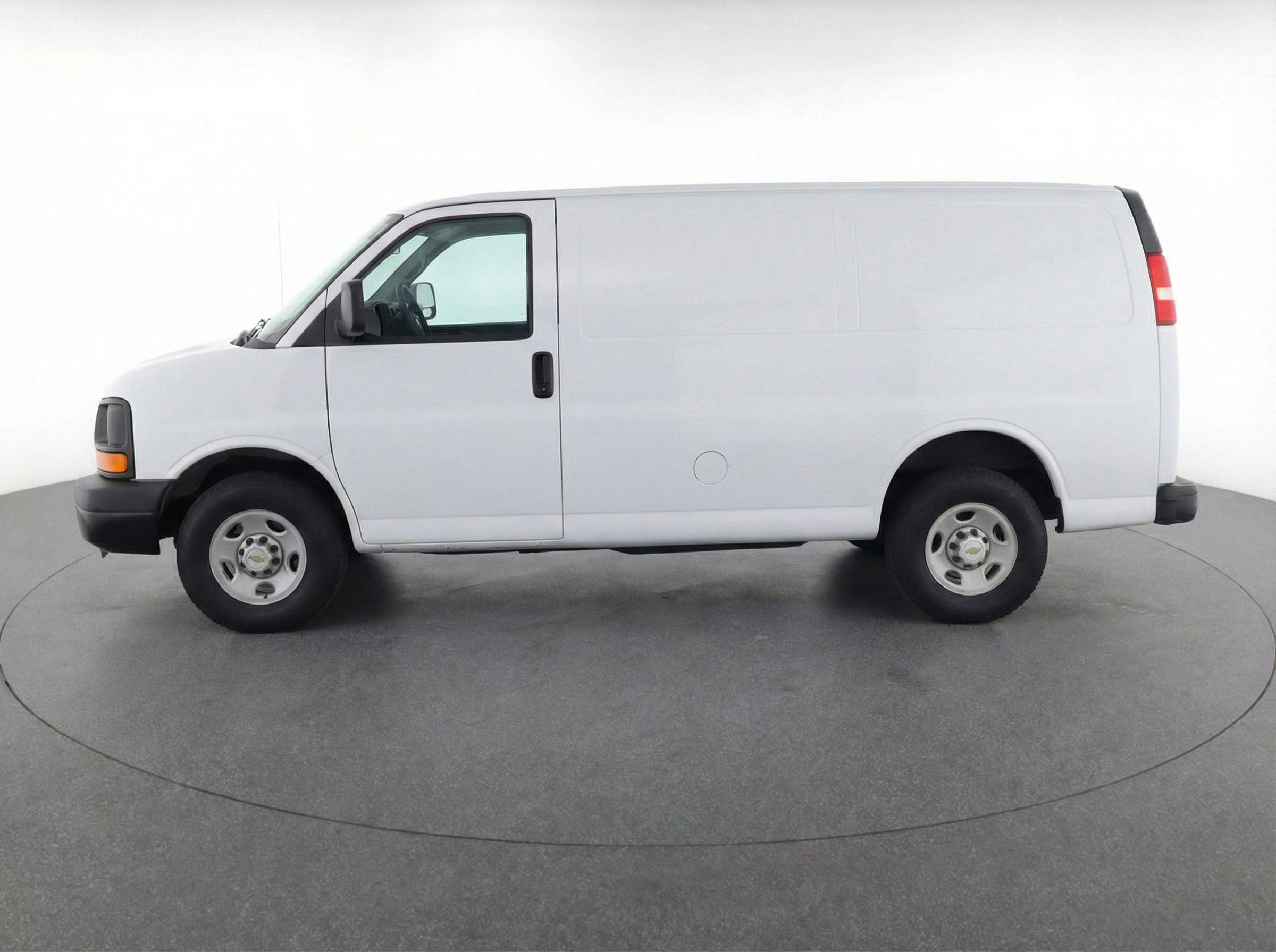 Thumbnail: 2025 Chevrolet Express - 5