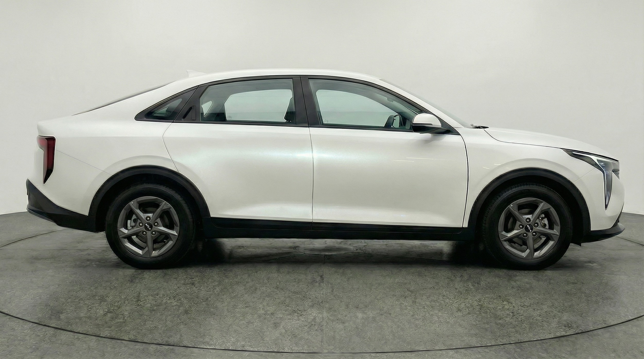 Thumbnail: 2025 Kia K4 - 8