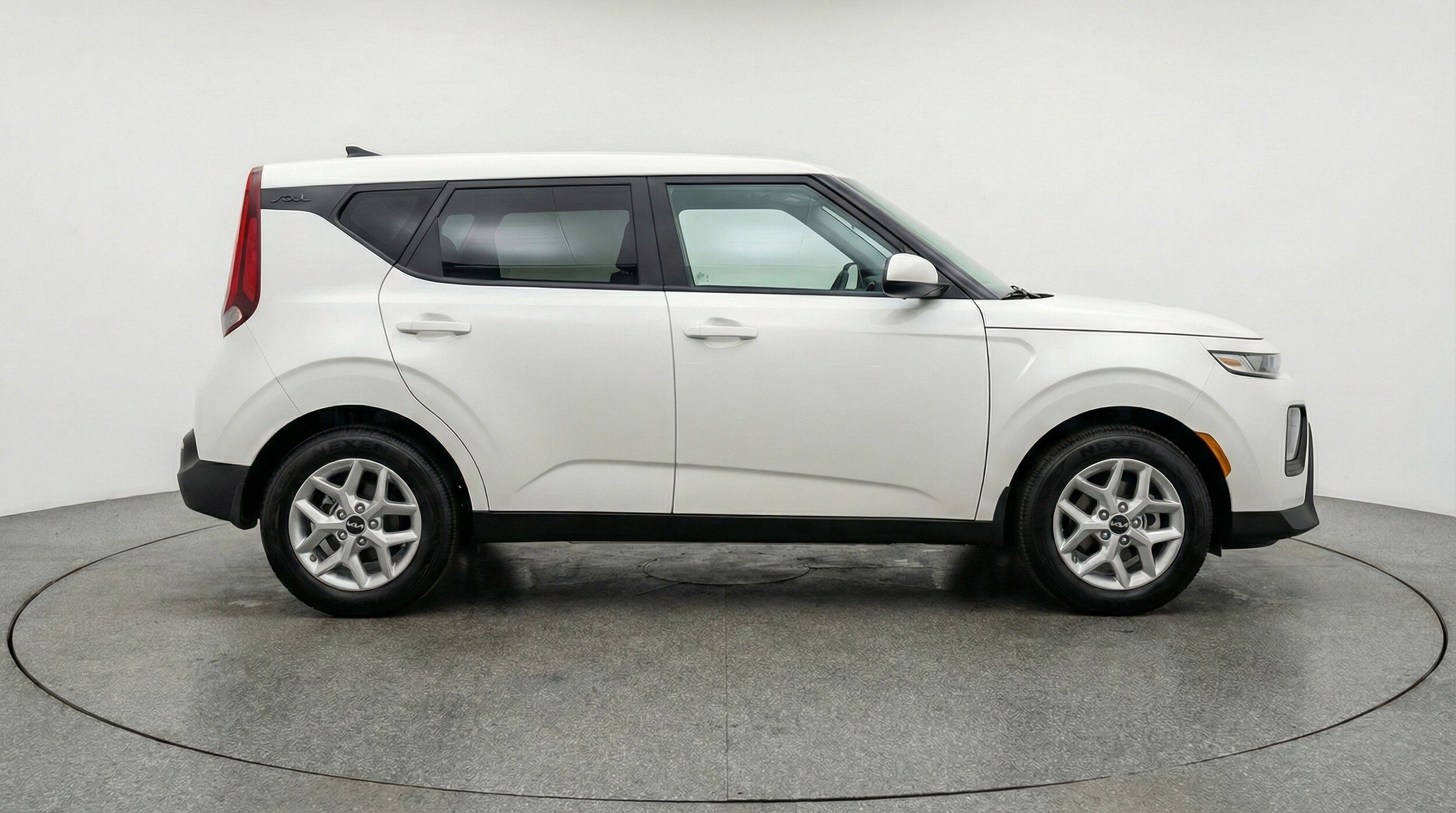 Thumbnail: 2025 Kia Soul - 11