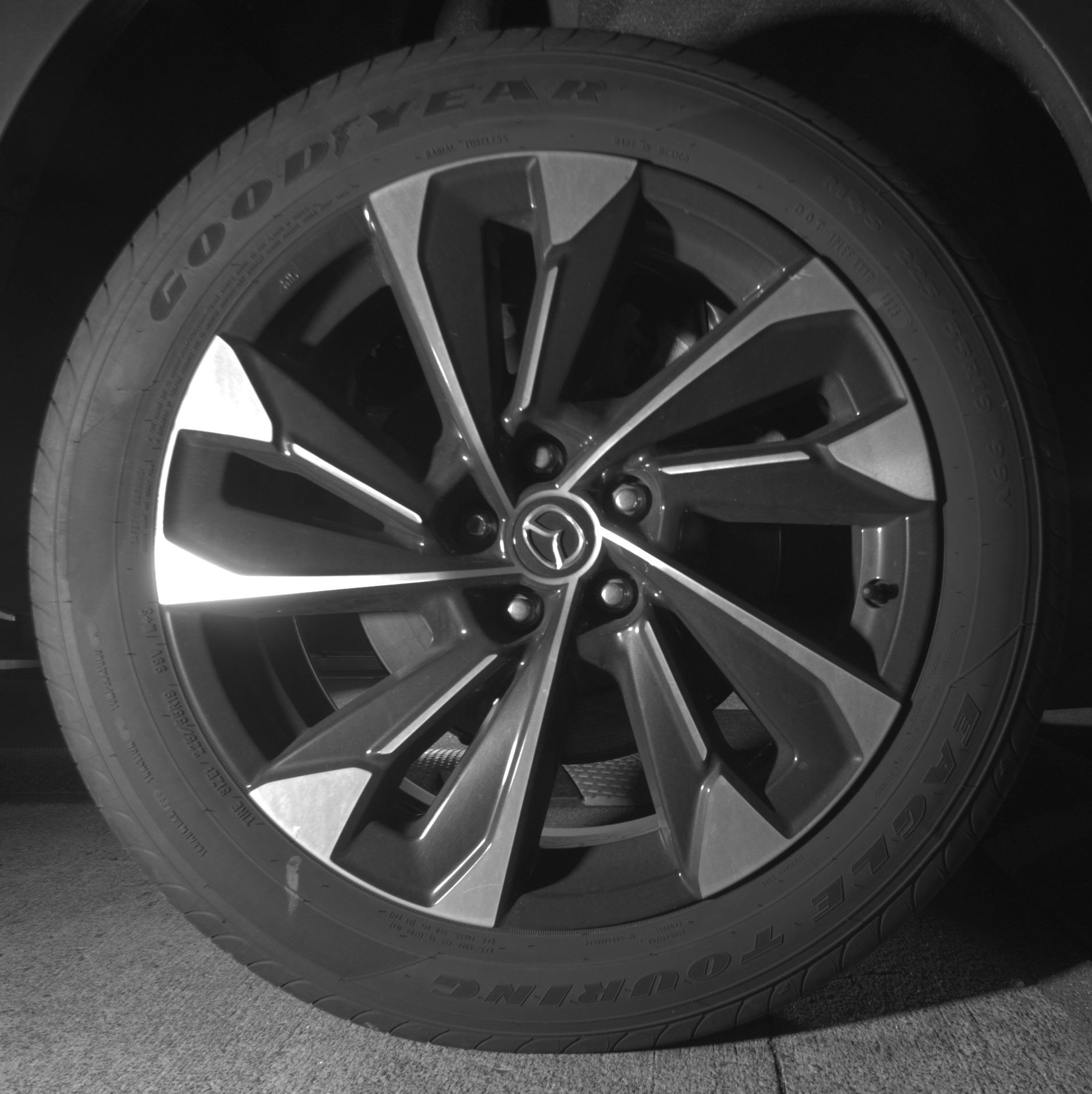 Thumbnail: 2025 Mazda CX-50 - 15