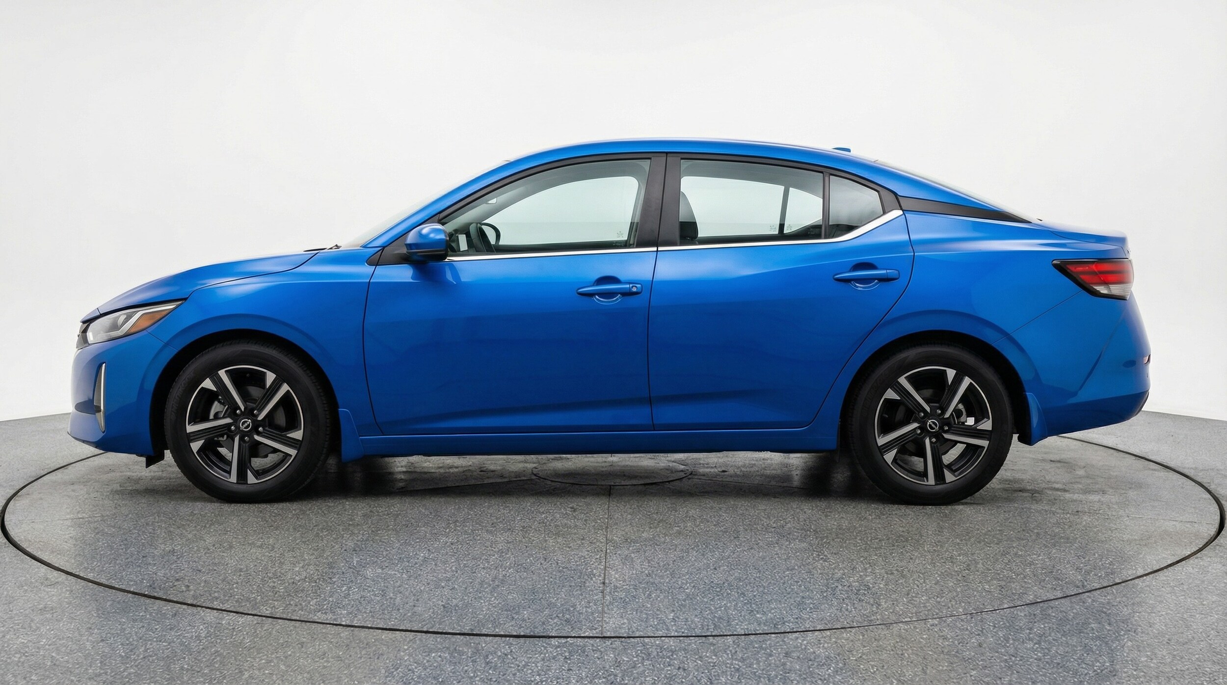 Thumbnail: 2025 Nissan Sentra - 4