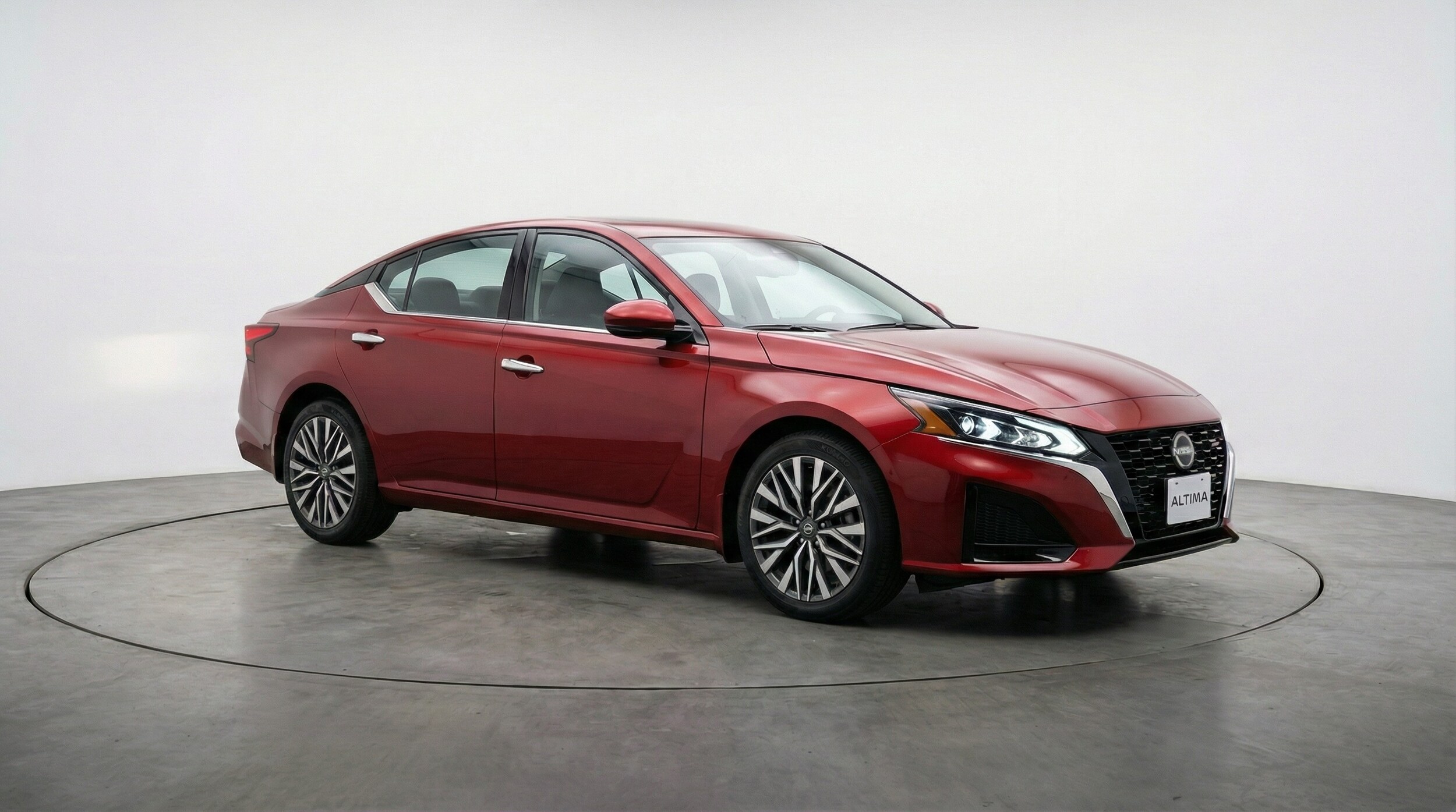 Thumbnail: 2025 Nissan Altima - 1