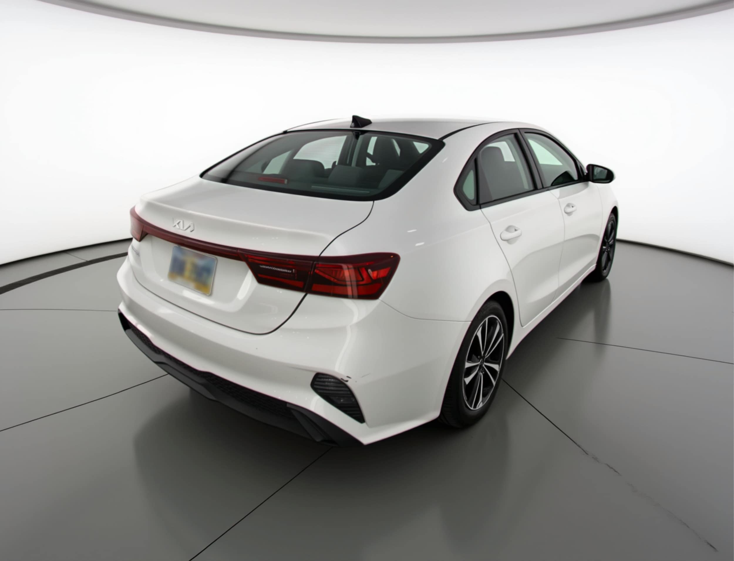 Thumbnail: 2024 Kia Forte - 7