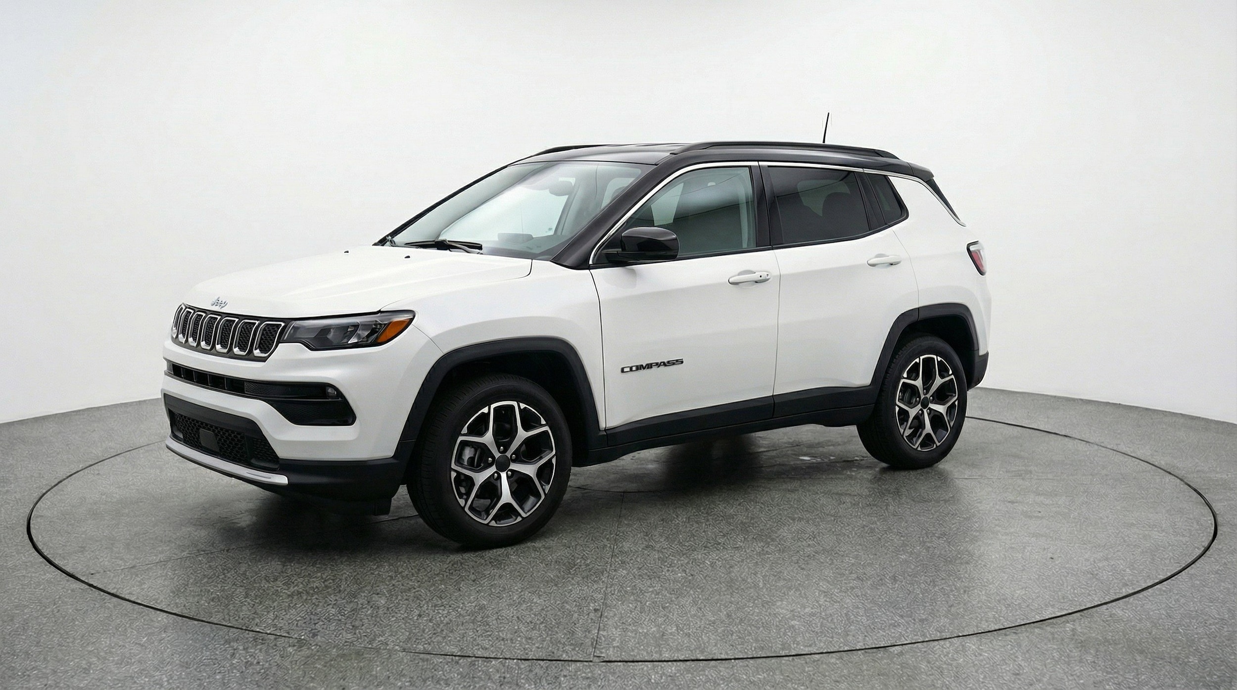 Thumbnail: 2025 Jeep Compass - 3