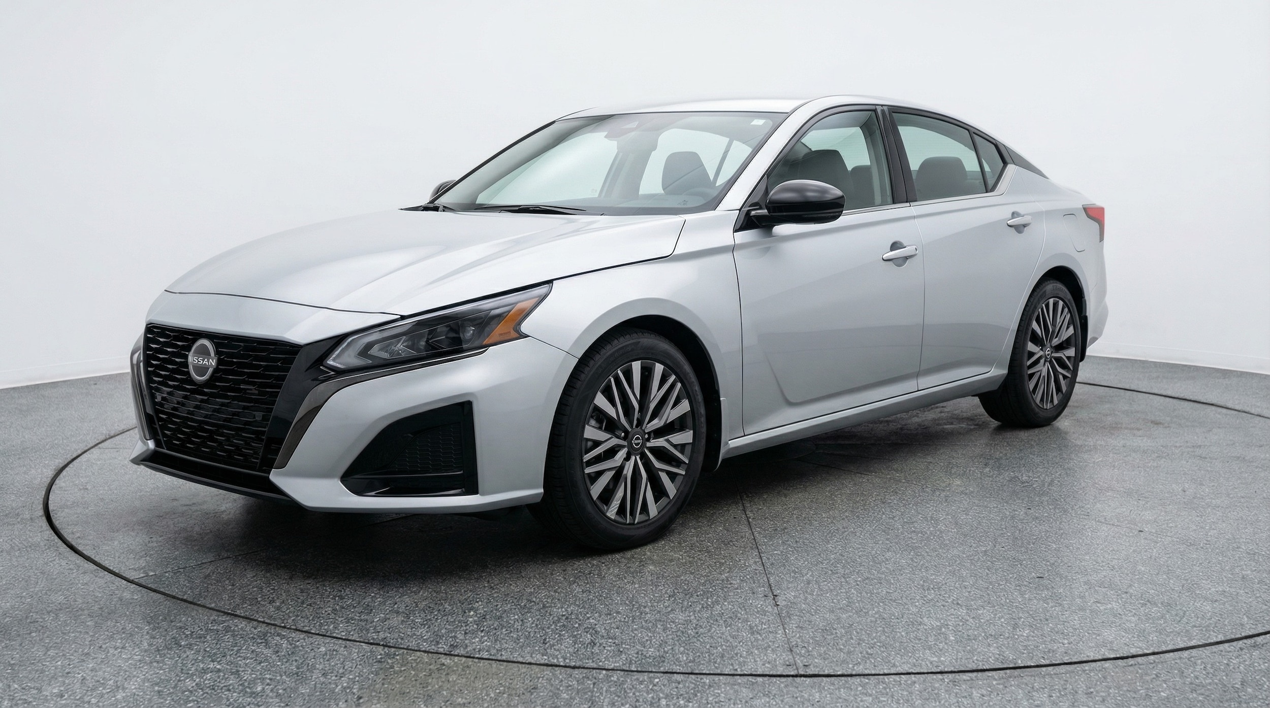 Thumbnail: 2025 Nissan Altima - 3