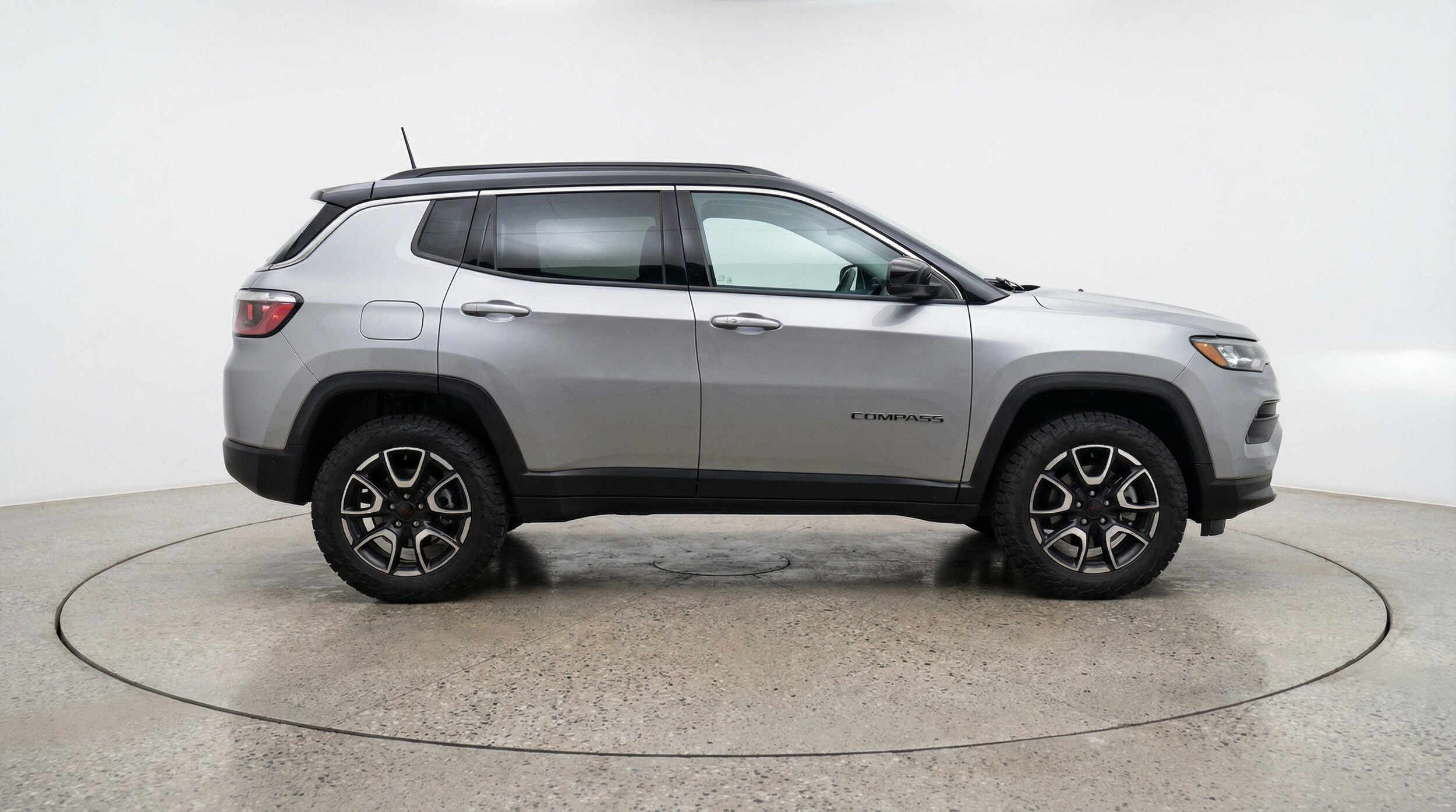 Thumbnail: 2025 Jeep Compass - 11