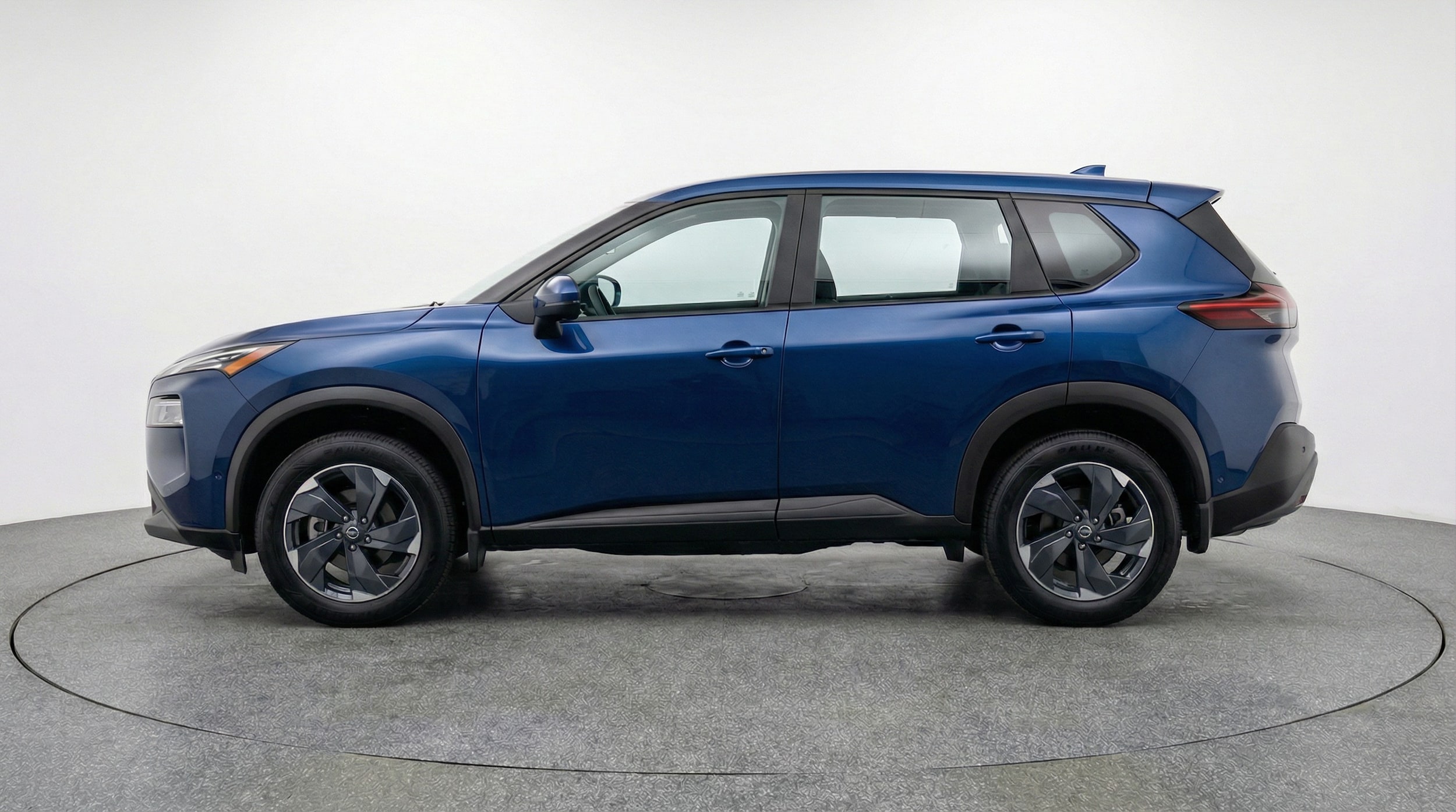 Thumbnail: 2025 Nissan Rogue - 4