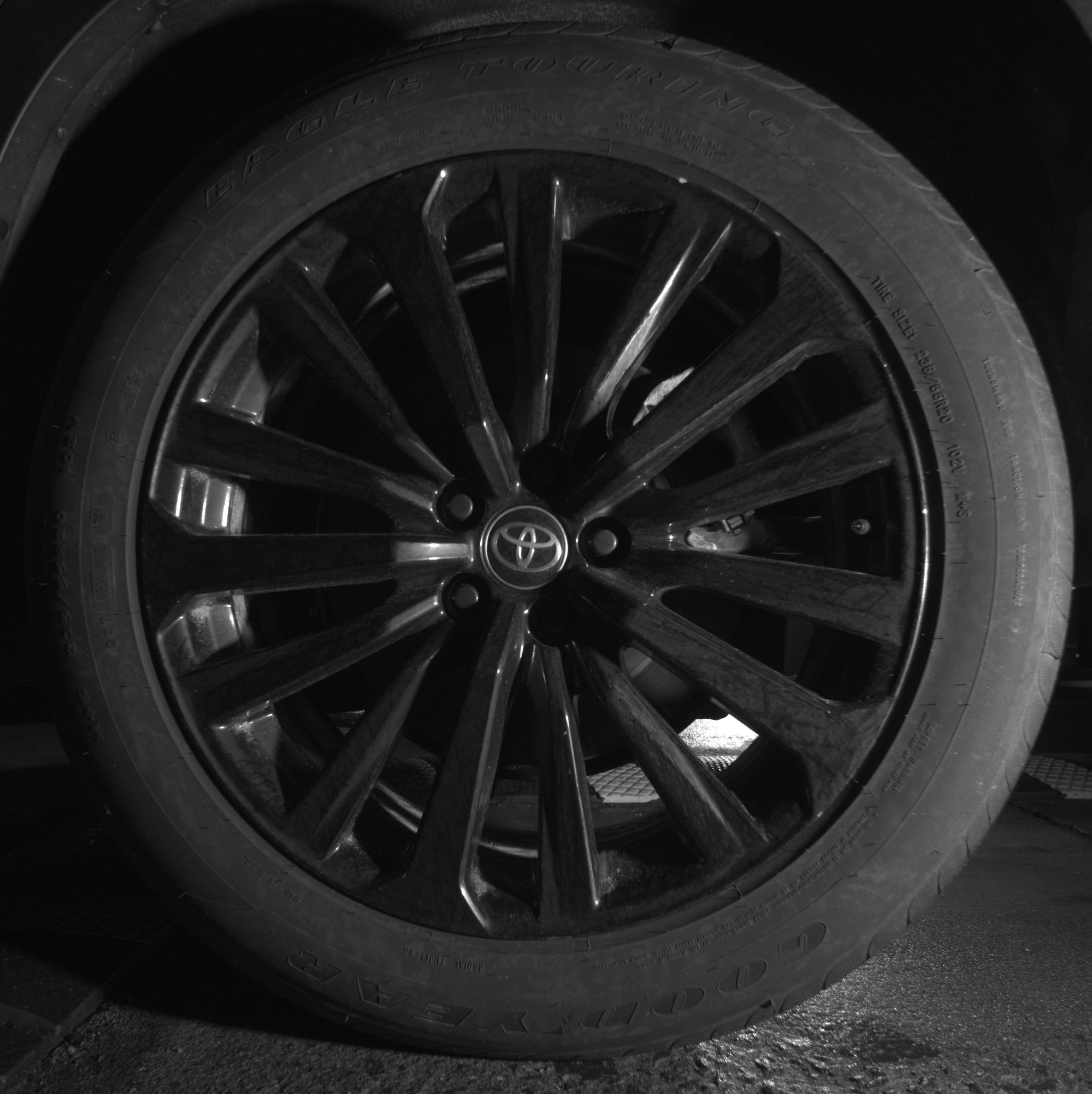 Thumbnail: 2025 Toyota Highlander - 14