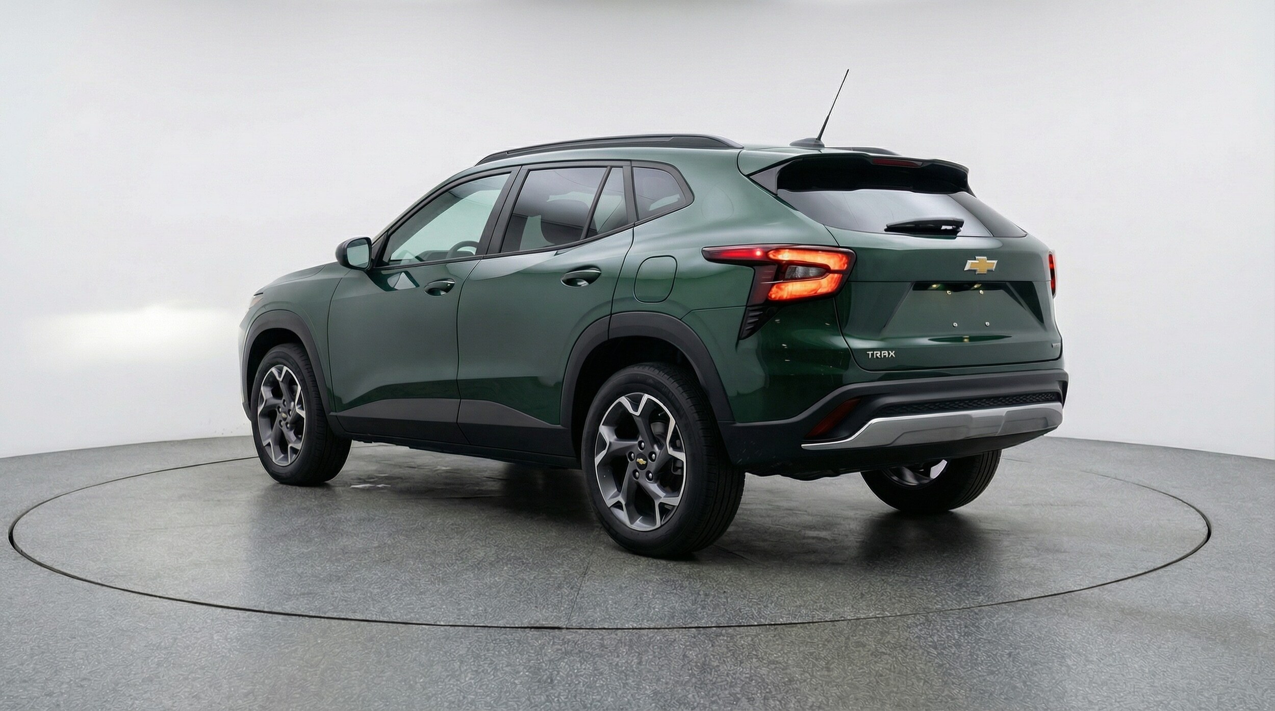 Thumbnail: 2025 Chevrolet Trax - 5