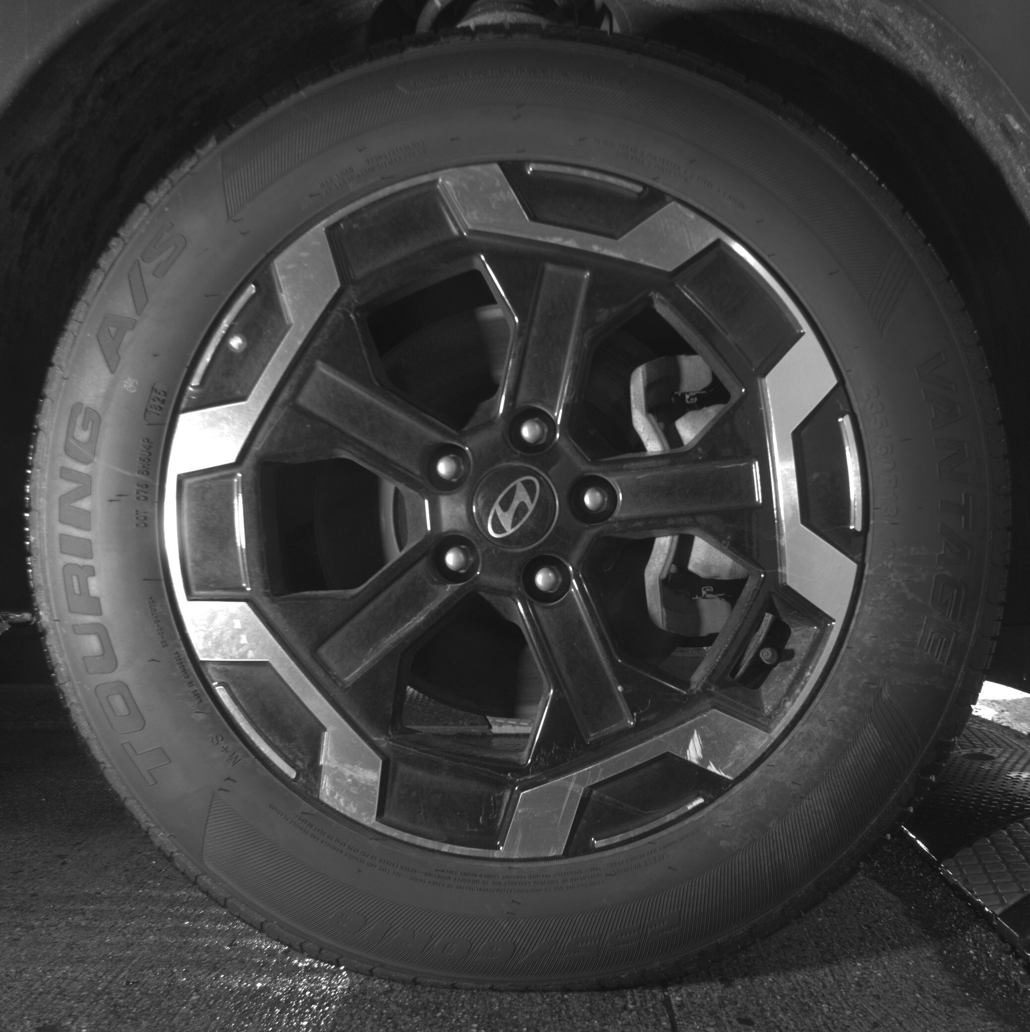 Thumbnail: 2025 Hyundai Santa Fe - 10