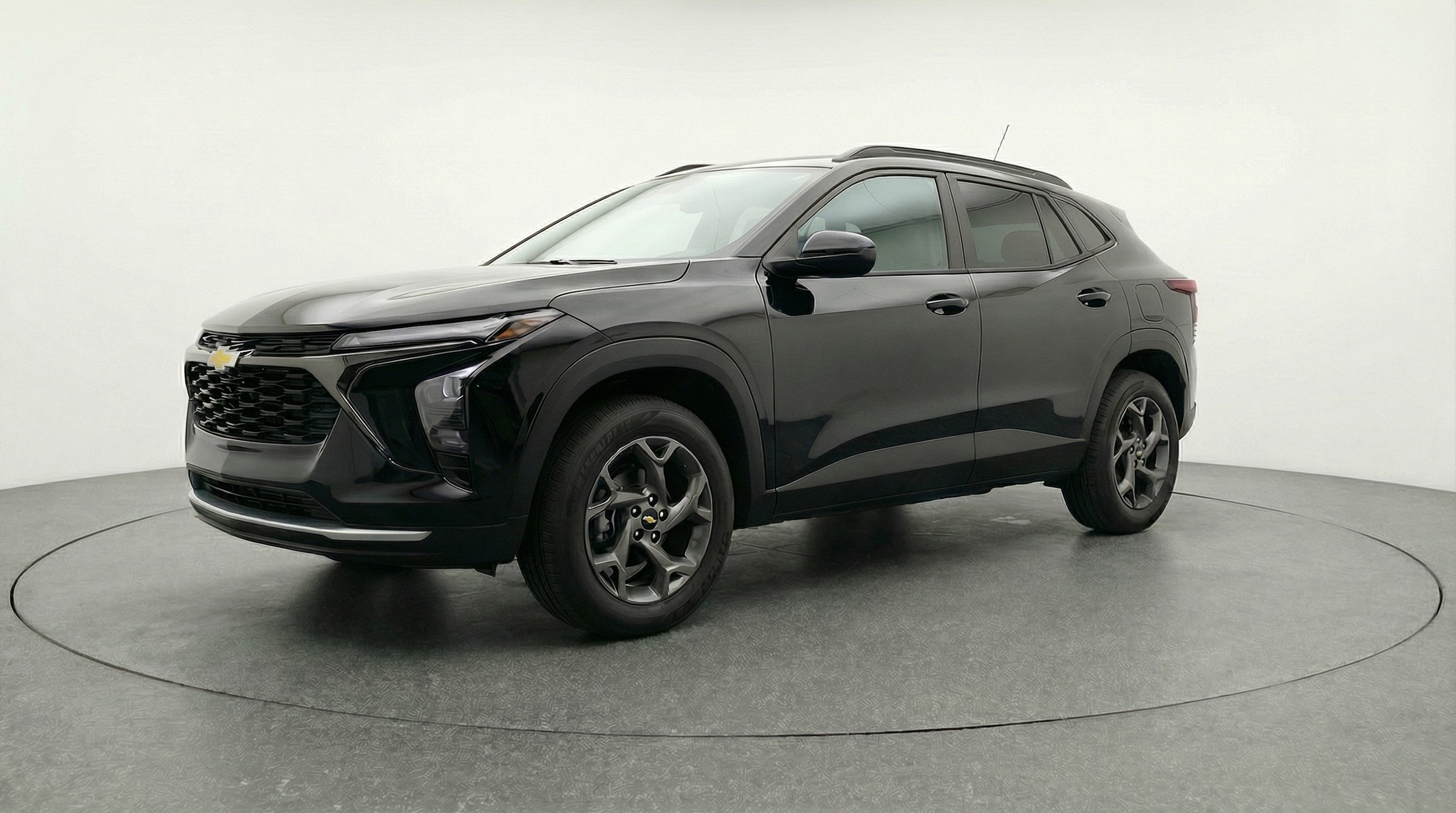 Thumbnail: 2025 Chevrolet Trax - 3