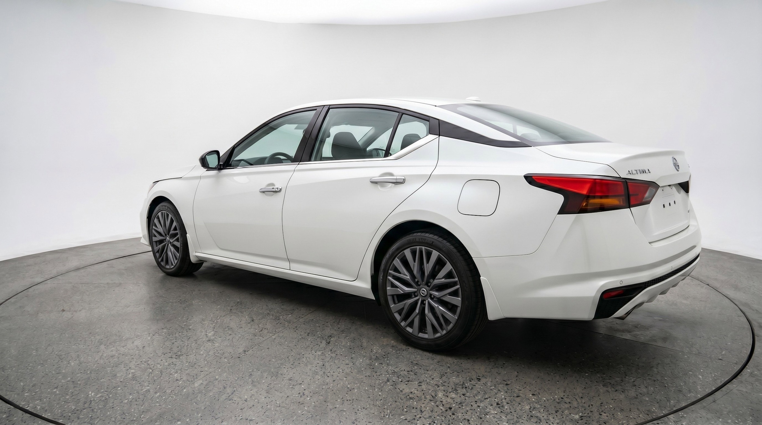 Thumbnail: 2025 Nissan Altima - 6