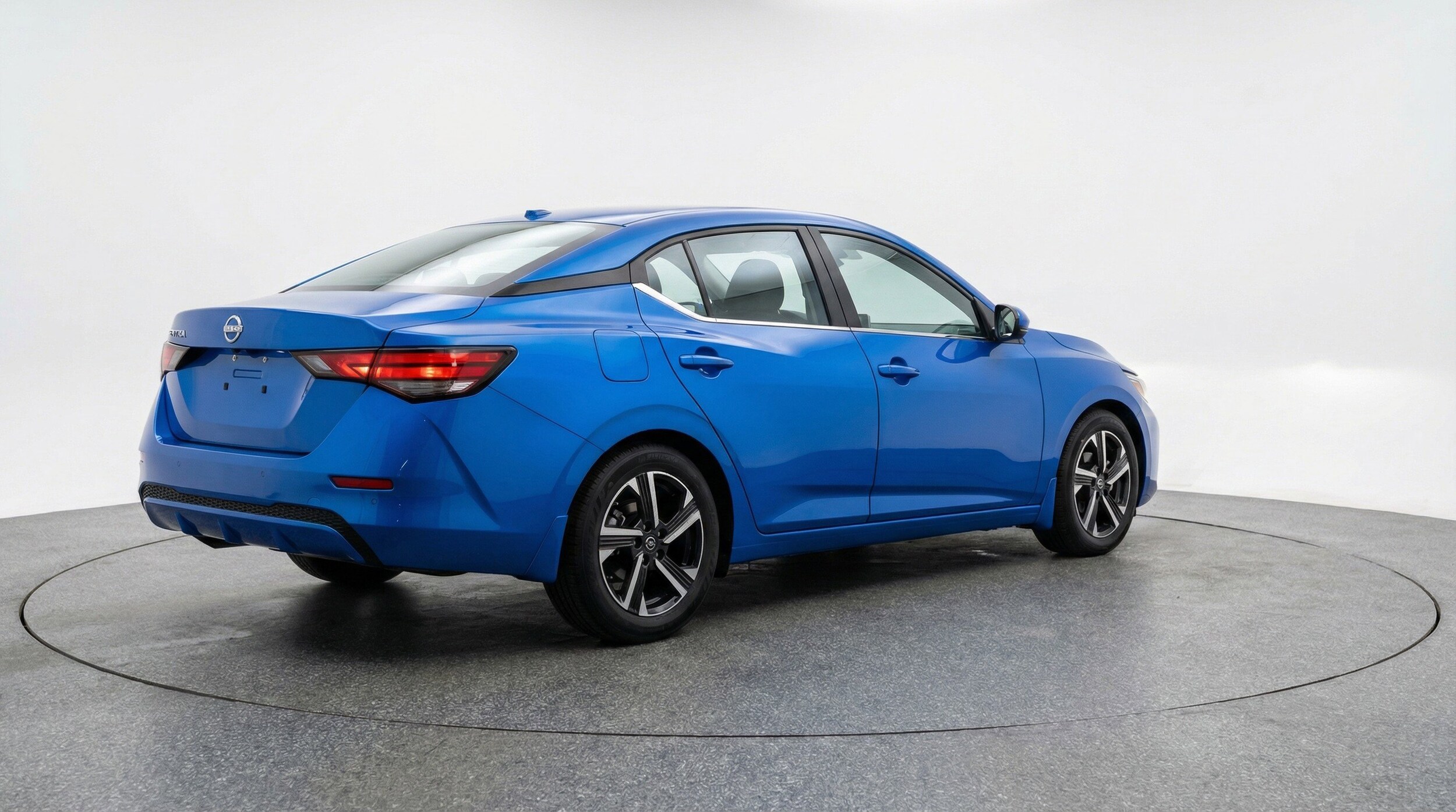 Thumbnail: 2025 Nissan Sentra - 9