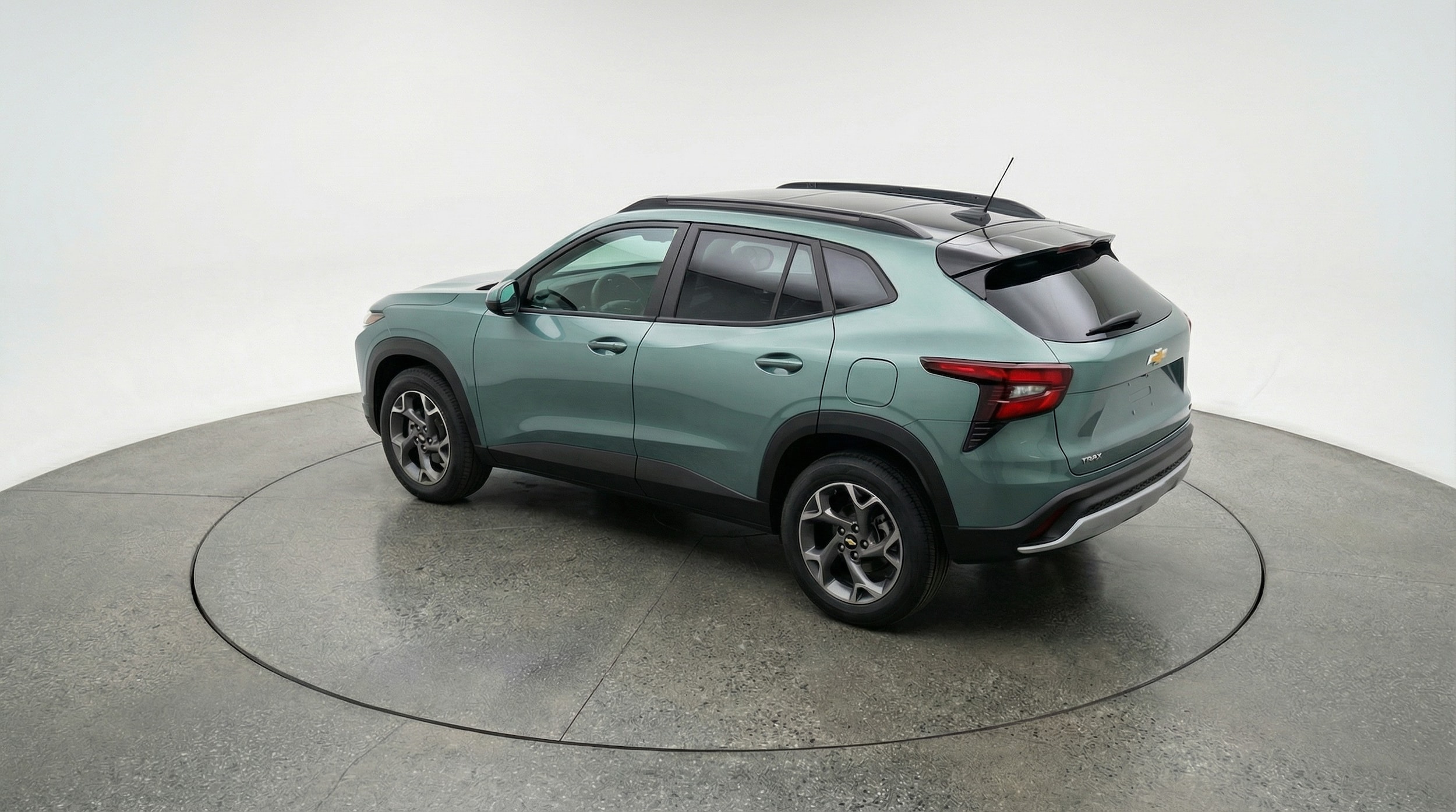 Thumbnail: 2025 Chevrolet Trax - 5