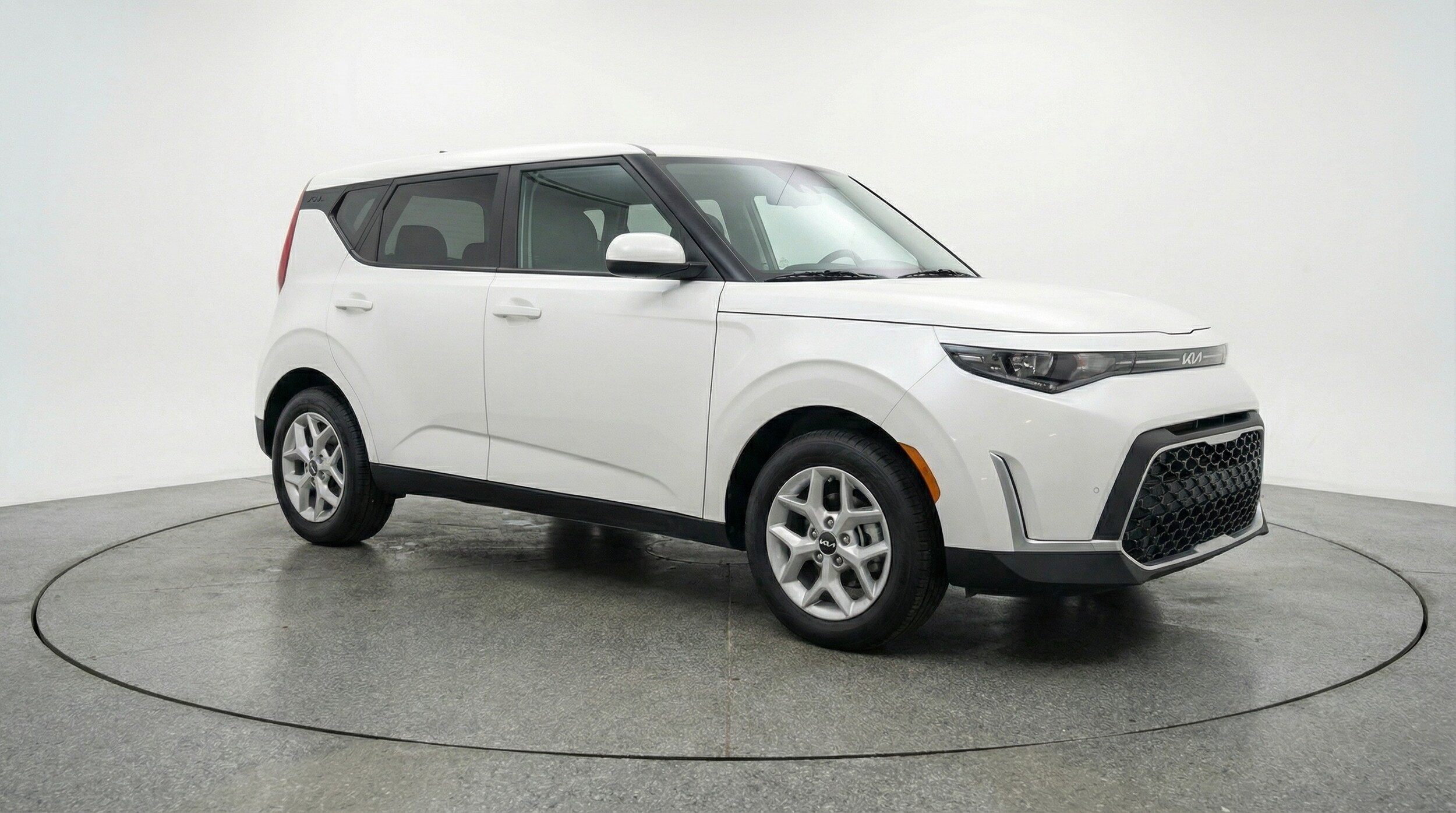 Thumbnail: 2025 Kia Soul - 1