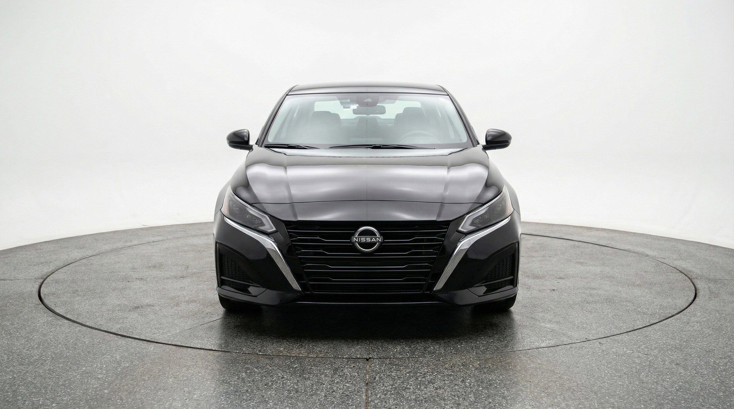 Thumbnail: 2025 Nissan Altima - 2