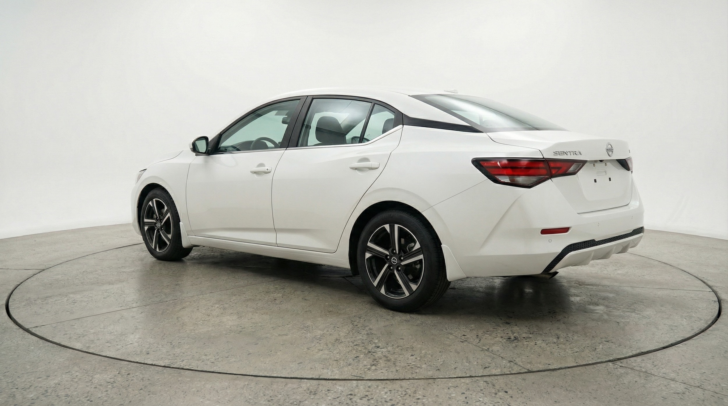 Thumbnail: 2025 Nissan Sentra - 5