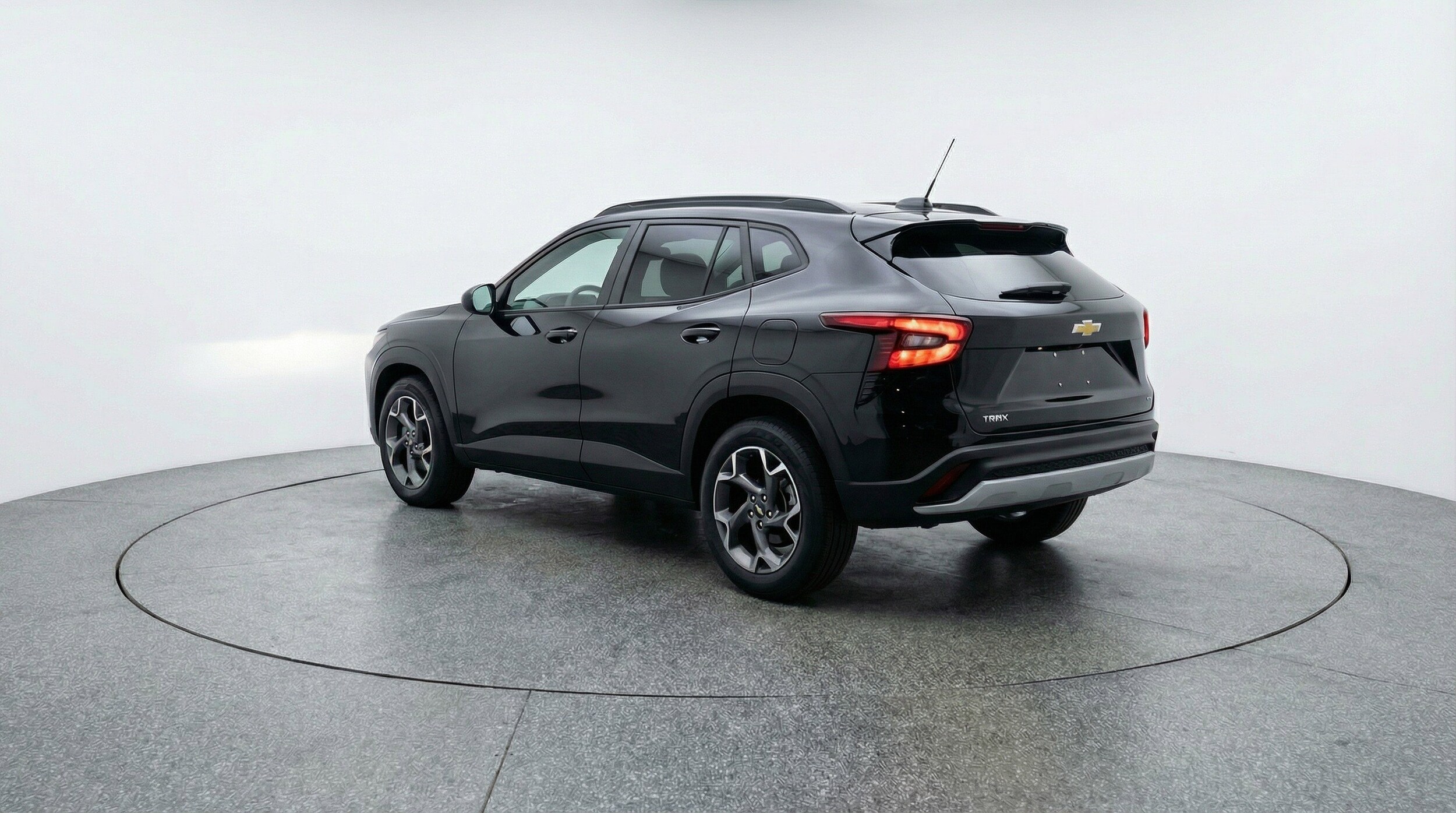 Thumbnail: 2025 Chevrolet Trax - 6