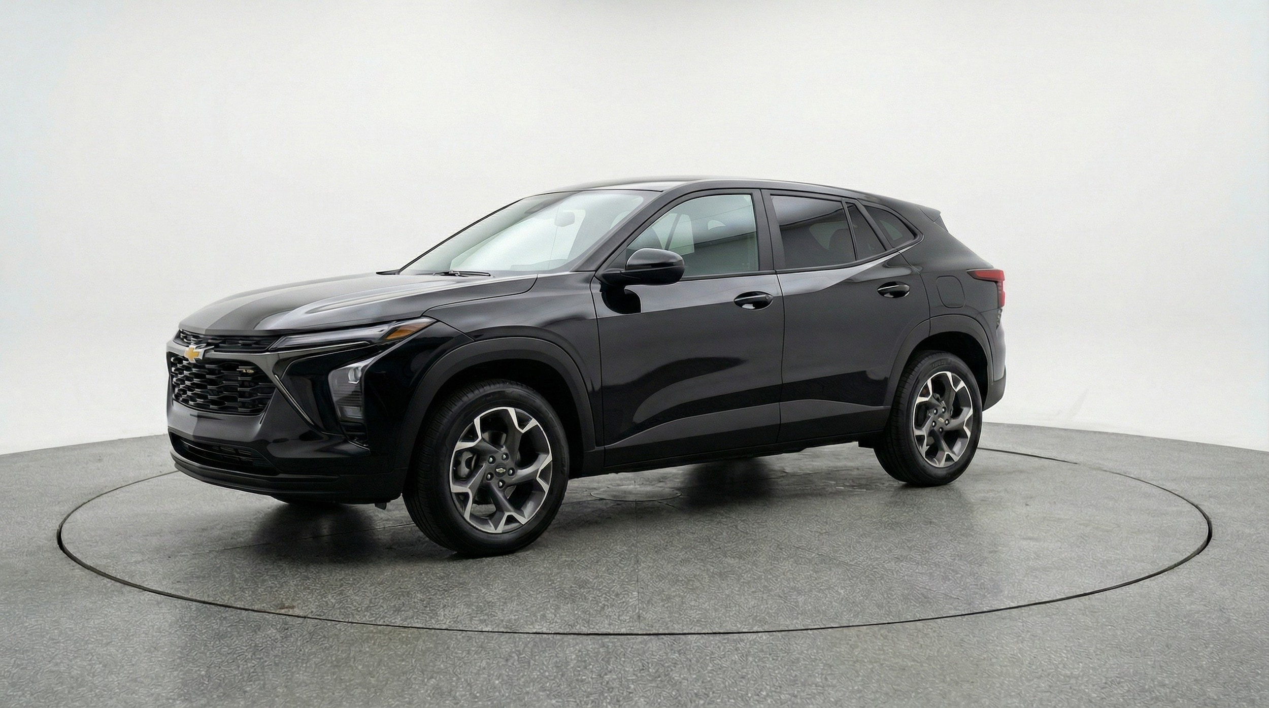 Thumbnail: 2025 Chevrolet Trax - 3