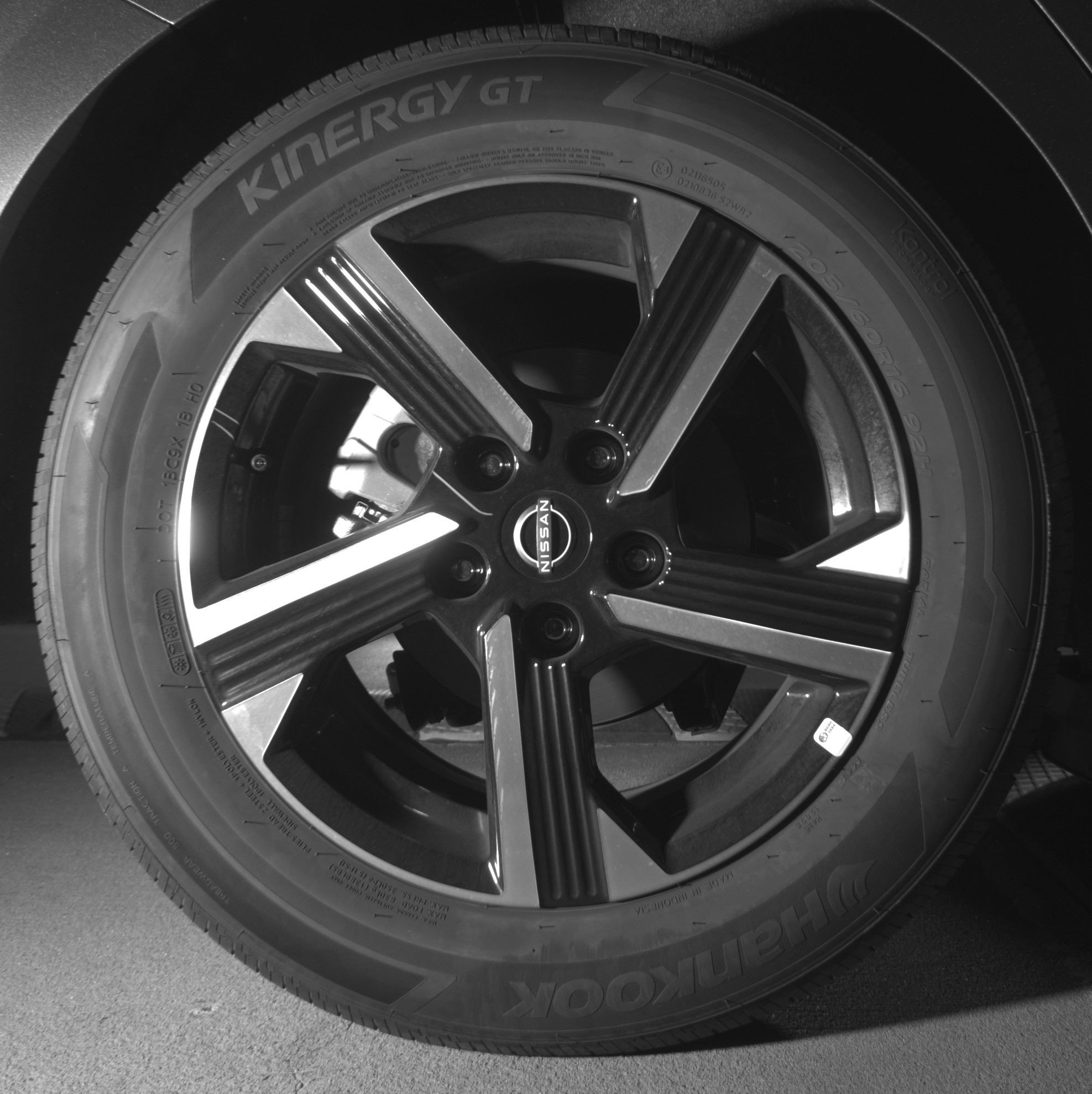 Thumbnail: 2025 Nissan Sentra - 15