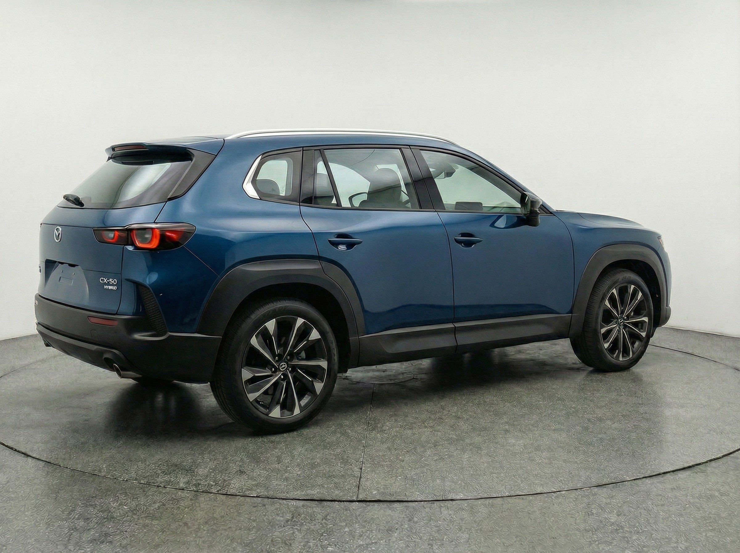 Thumbnail: 2025 Mazda CX-50 - 9