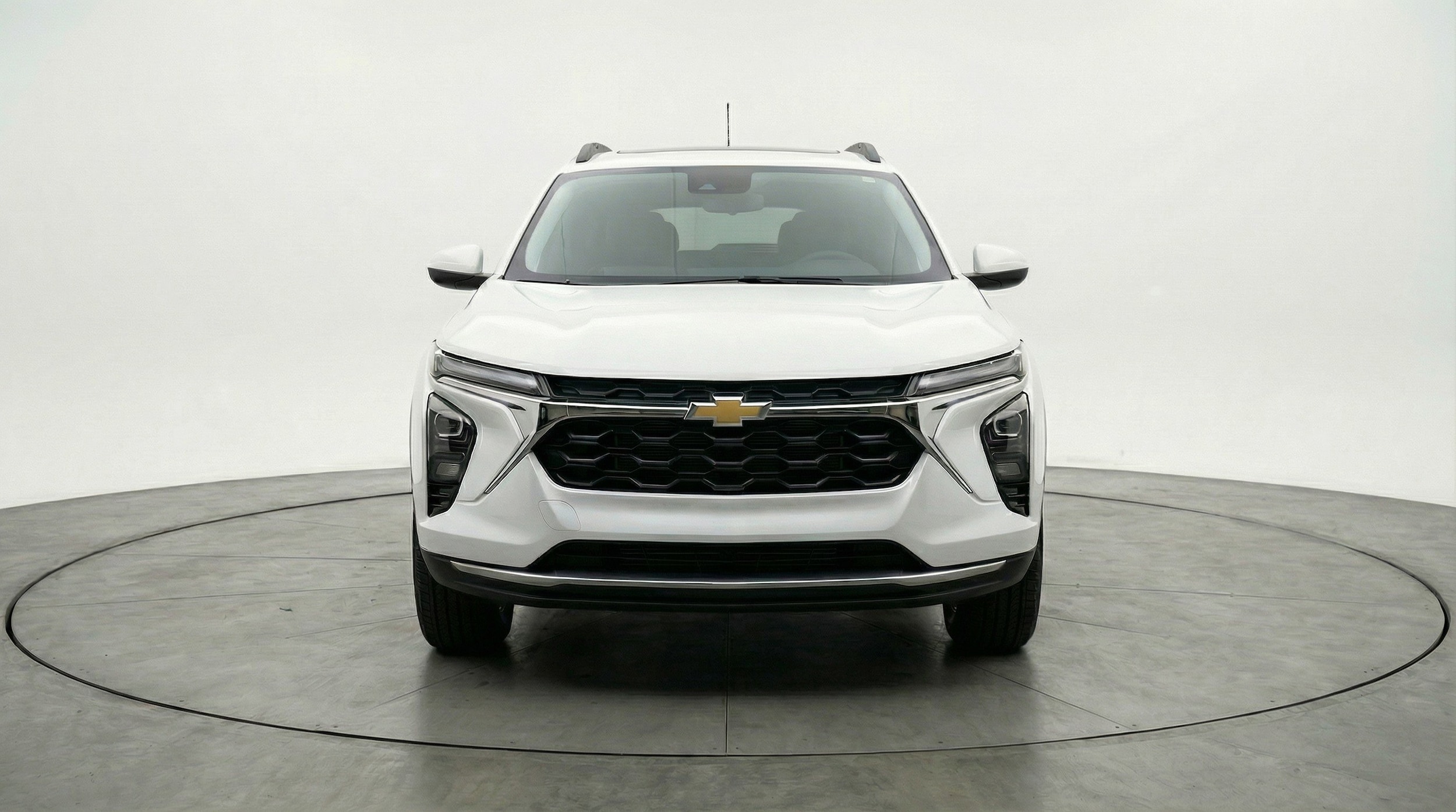 Thumbnail: 2025 Chevrolet Trax - 2
