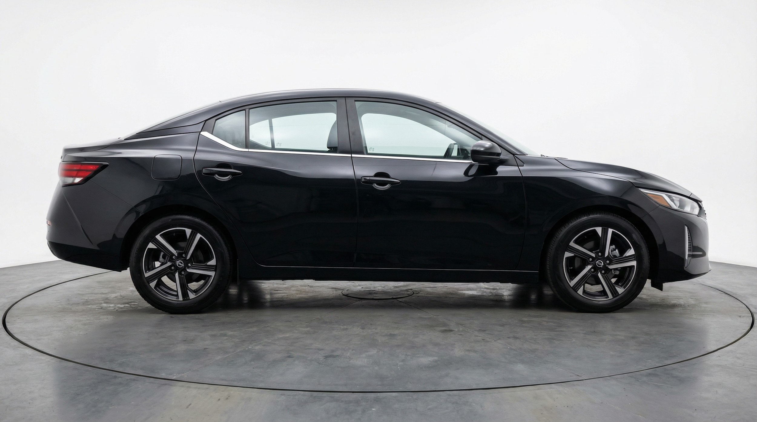 Thumbnail: 2025 Nissan Sentra - 8