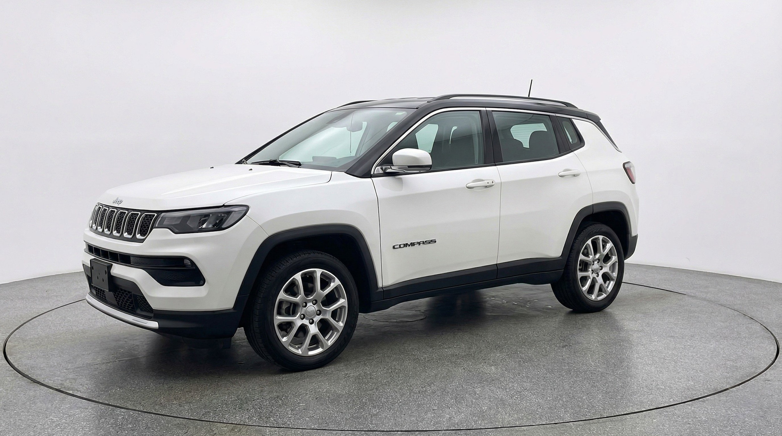 Thumbnail: 2025 Jeep Compass - 3