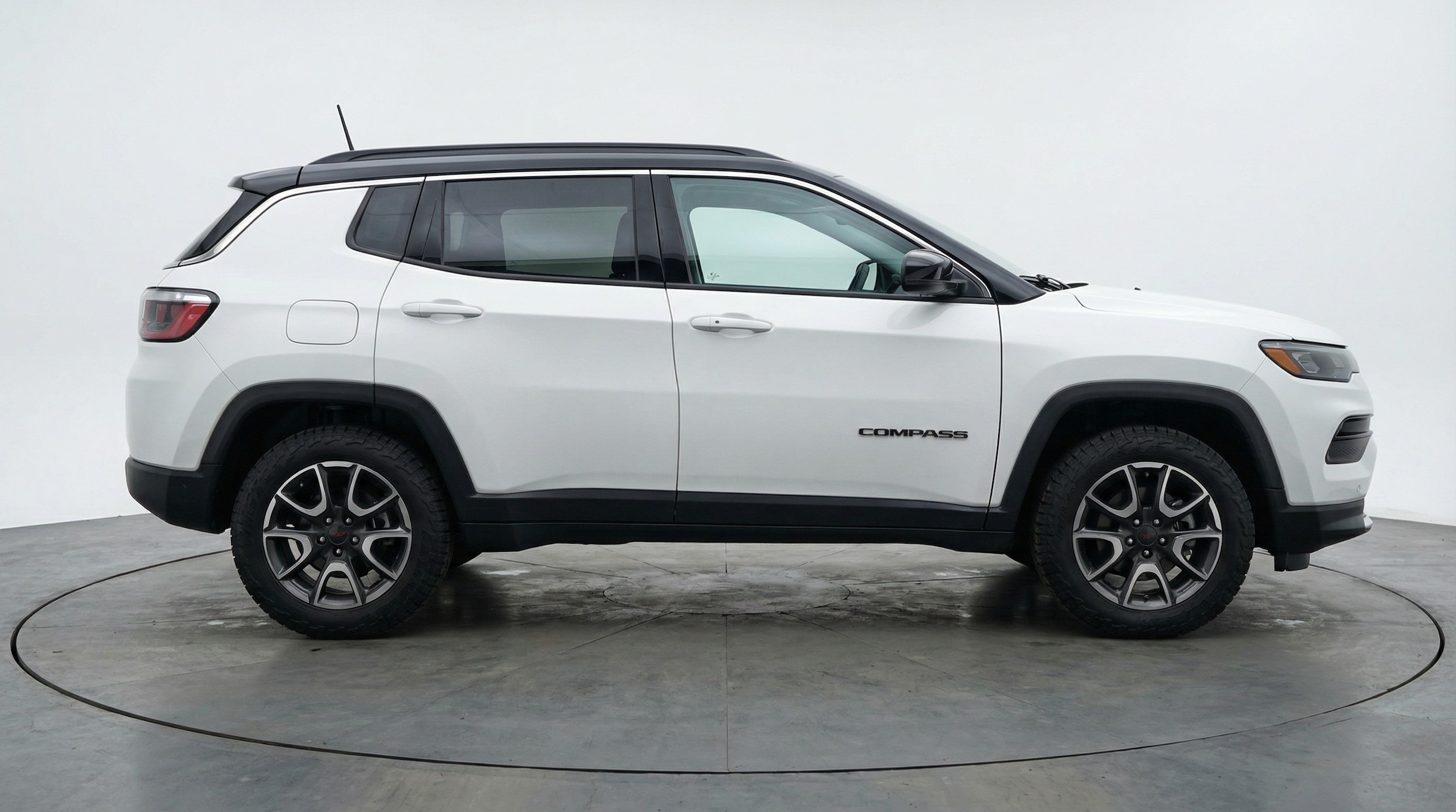 Thumbnail: 2025 Jeep Compass - 8