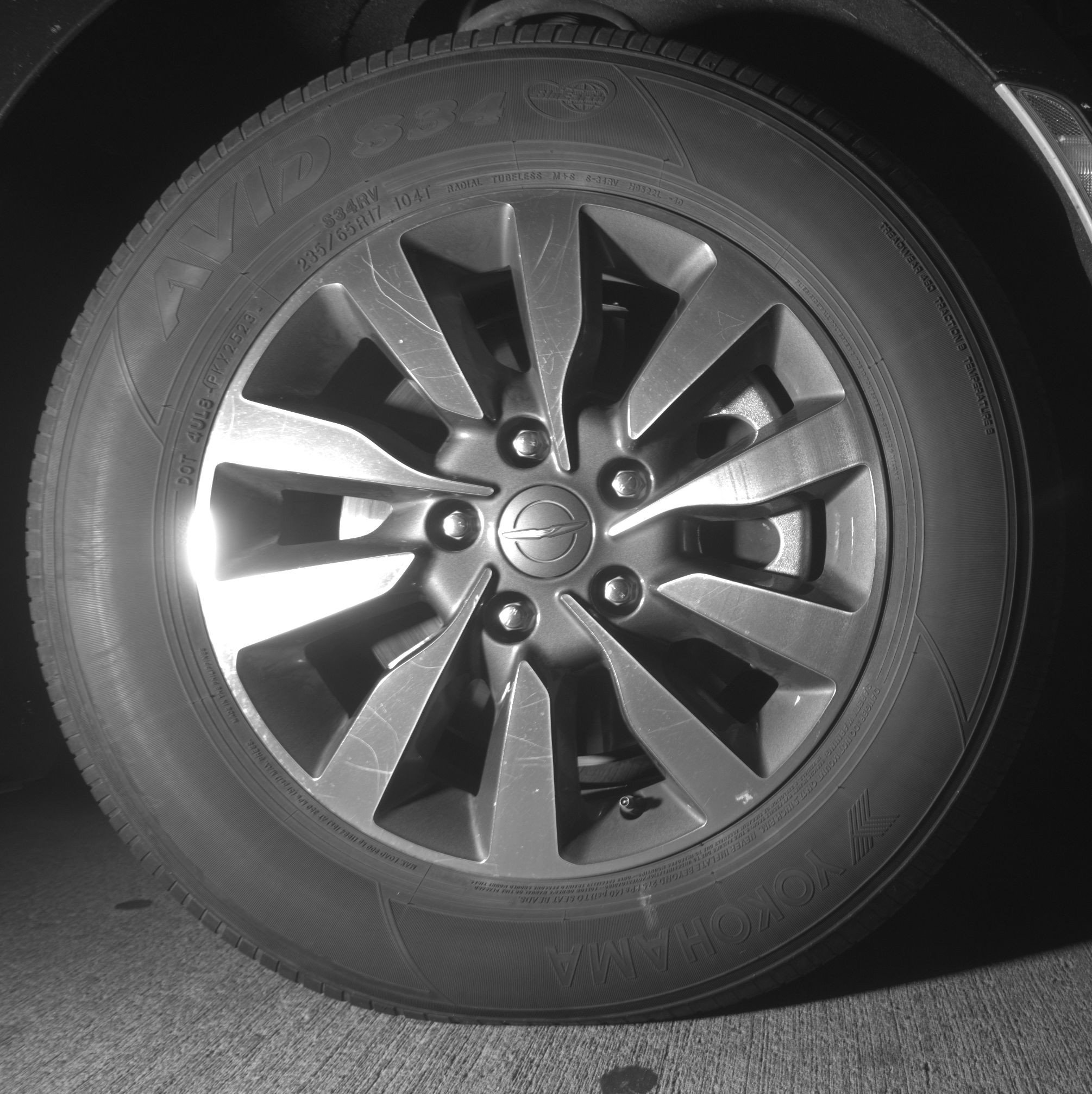 Thumbnail: 2023 Chrysler Pacifica - 13