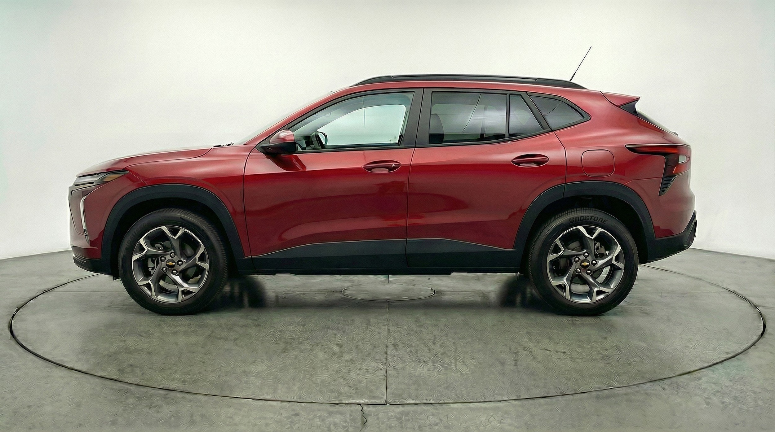 Thumbnail: 2025 Chevrolet Trax - 5