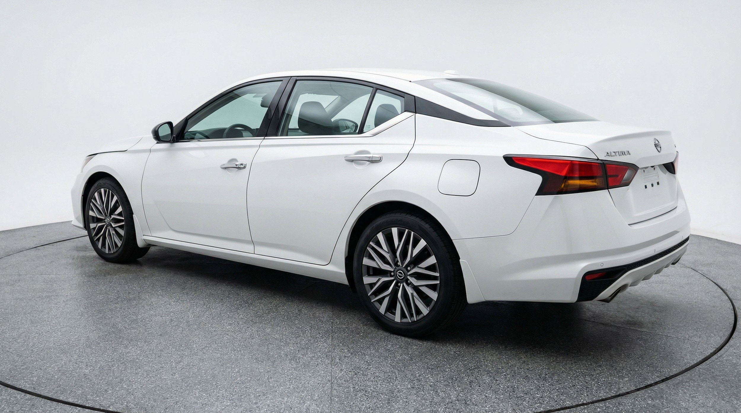 Thumbnail: 2025 Nissan Altima - 6