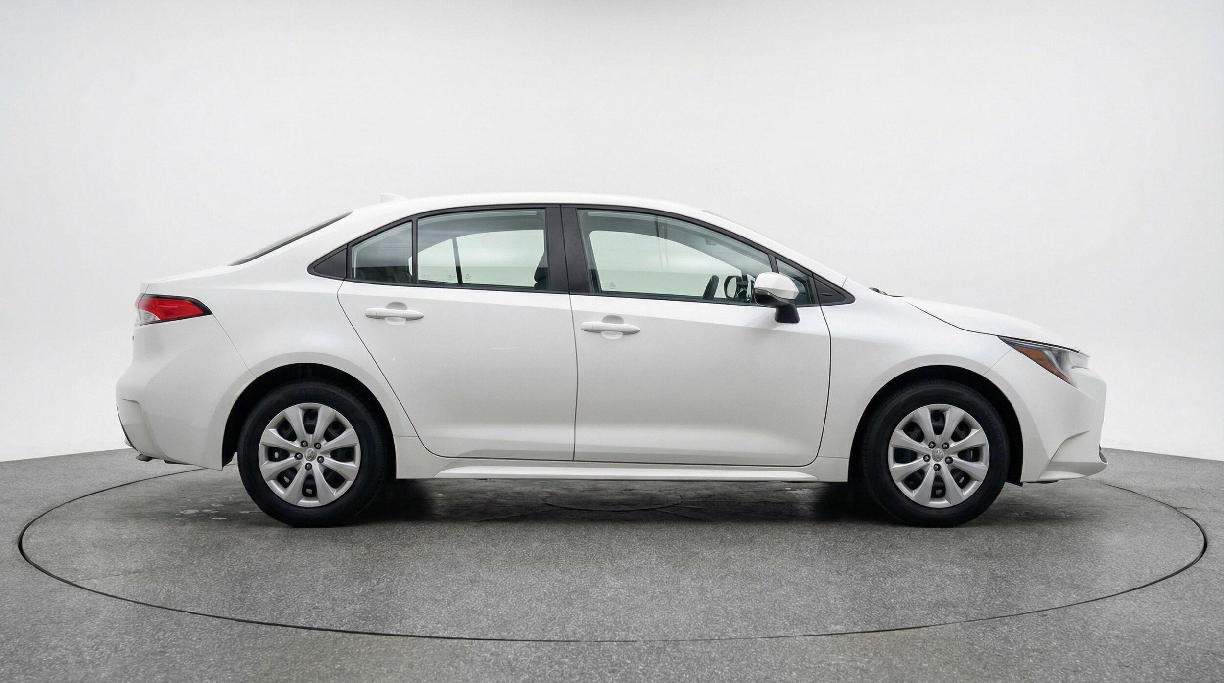 Thumbnail: 2025 Toyota Corolla - 11
